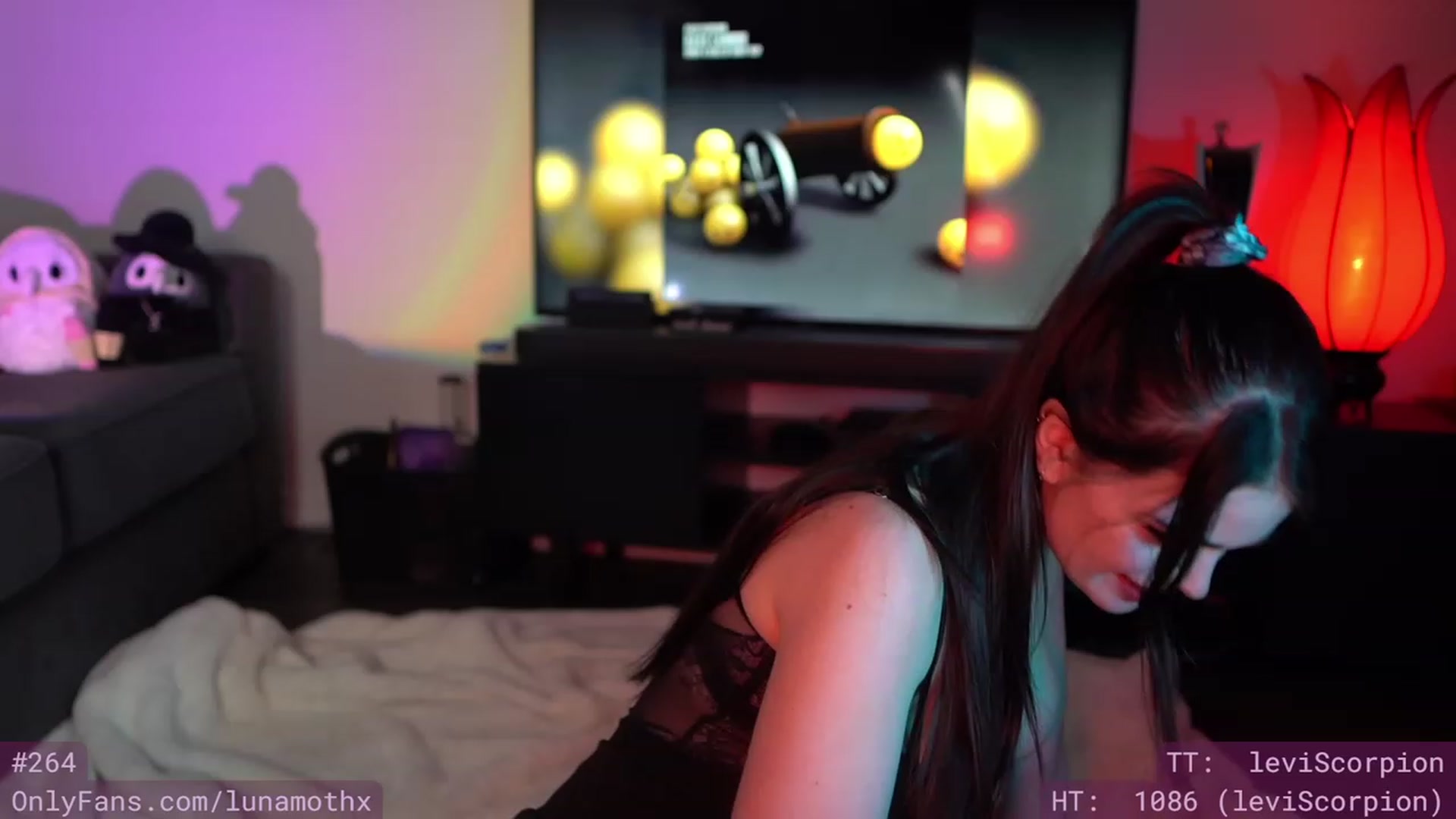 Gallery image thumbnail from Wizard's myfreecams stream on, 04/14/2023, 09:50 image 14 of 20