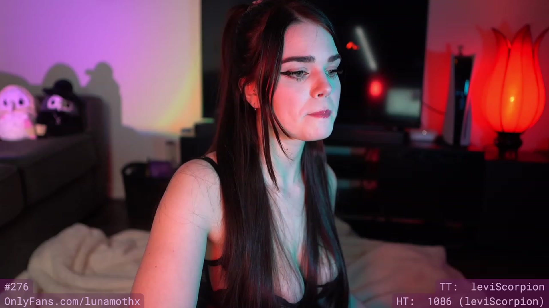Gallery image thumbnail from Wizard's myfreecams stream on, 04/14/2023, 09:50 image 5 of 20