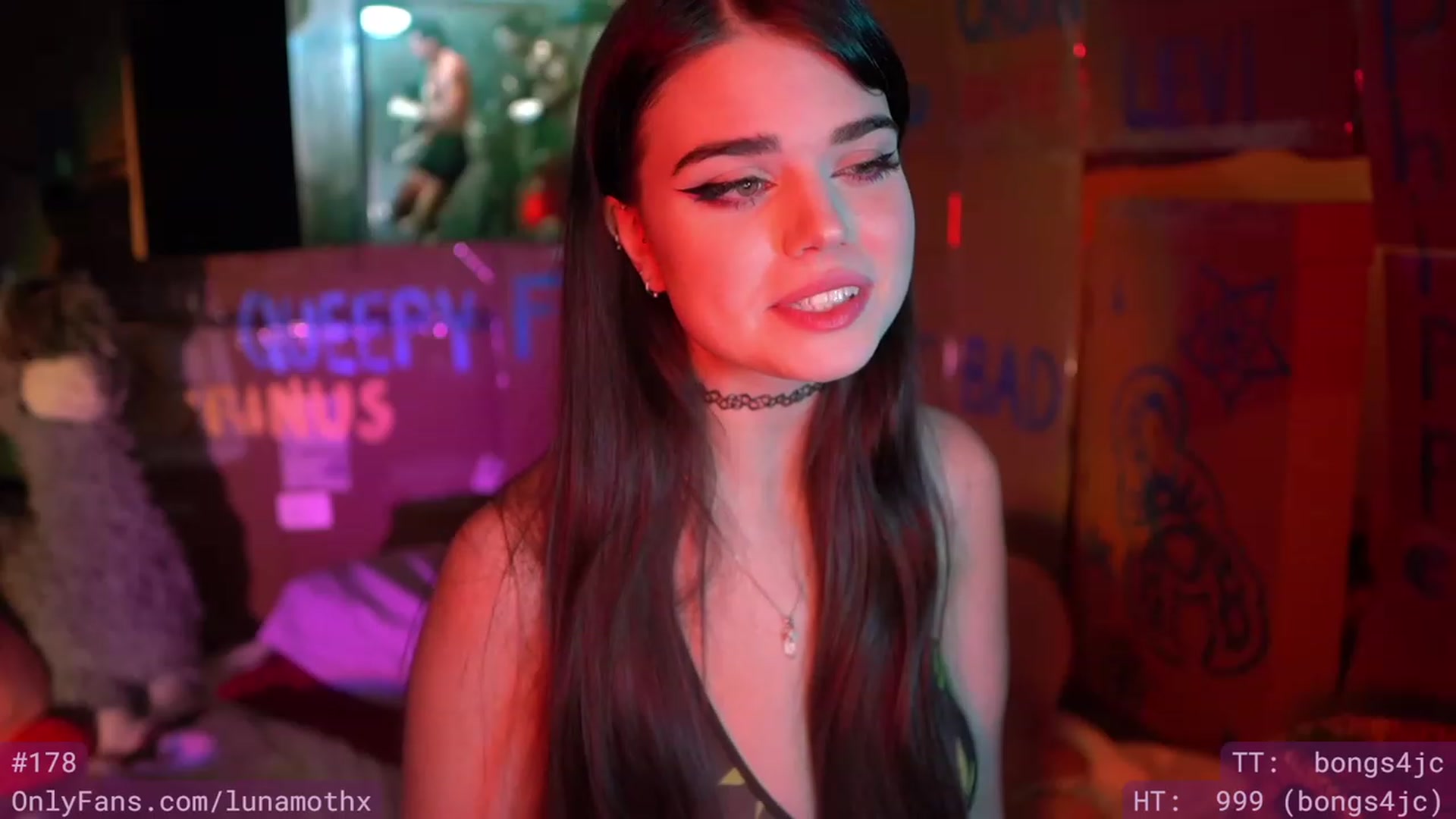 Gallery image thumbnail from Wizard's myfreecams stream on, 04/21/2023, 08:50 image 18 of 20