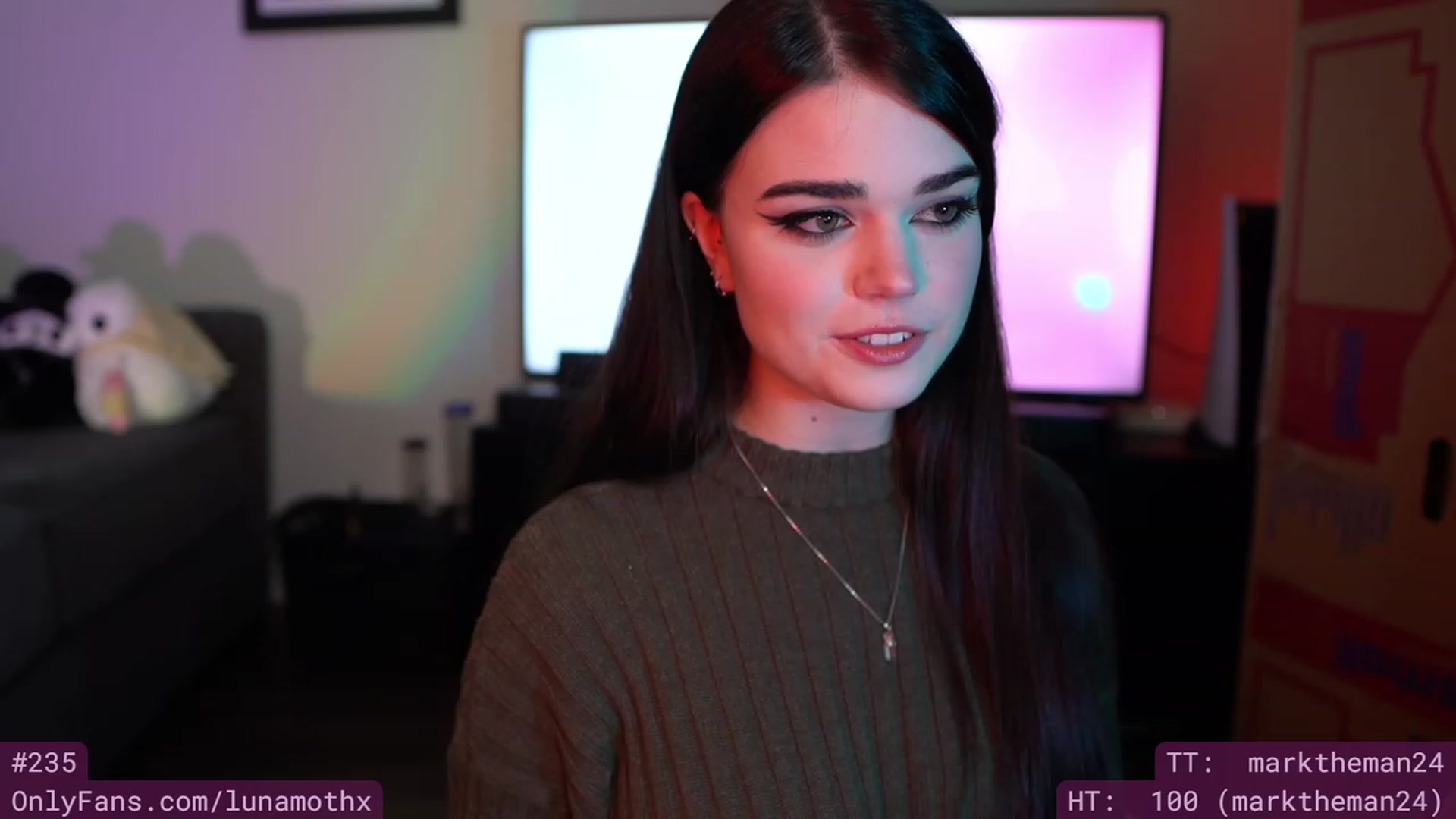 Gallery image thumbnail from Wizard's myfreecams stream on, 04/25/2023, 06:42 image 3 of 20