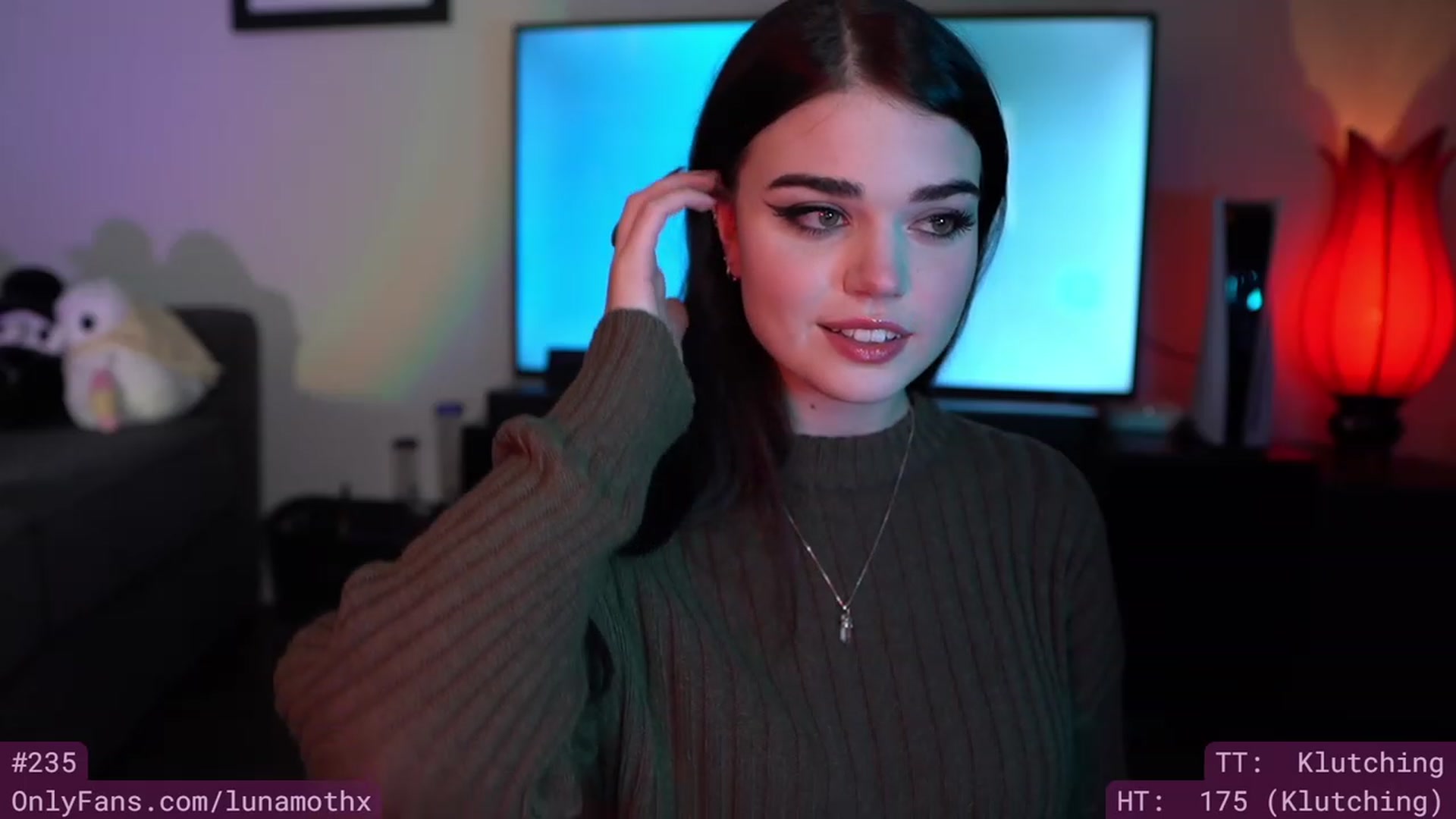 Gallery image thumbnail from Wizard's myfreecams stream on, 04/25/2023, 06:42 image 14 of 20