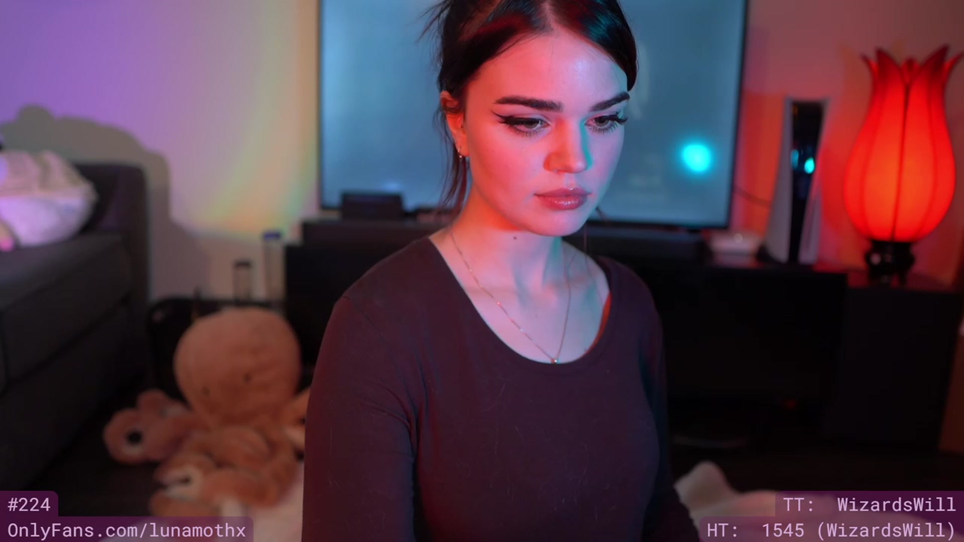 Gallery image thumbnail from Wizard's myfreecams stream on, 04/26/2023, 08:15 image 3 of 20