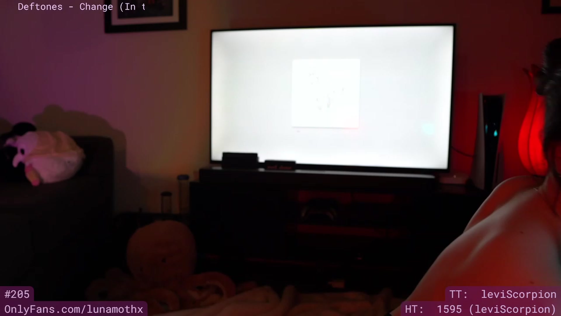 Gallery image thumbnail from Wizard's myfreecams stream on, 04/26/2023, 08:15 image 17 of 20