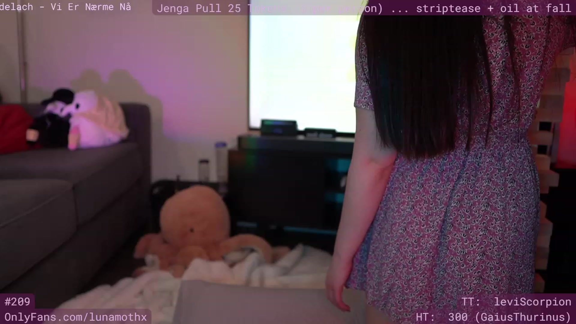 Gallery image thumbnail from Wizard's myfreecams stream on, 04/28/2023, 07:11 image 20 of 20