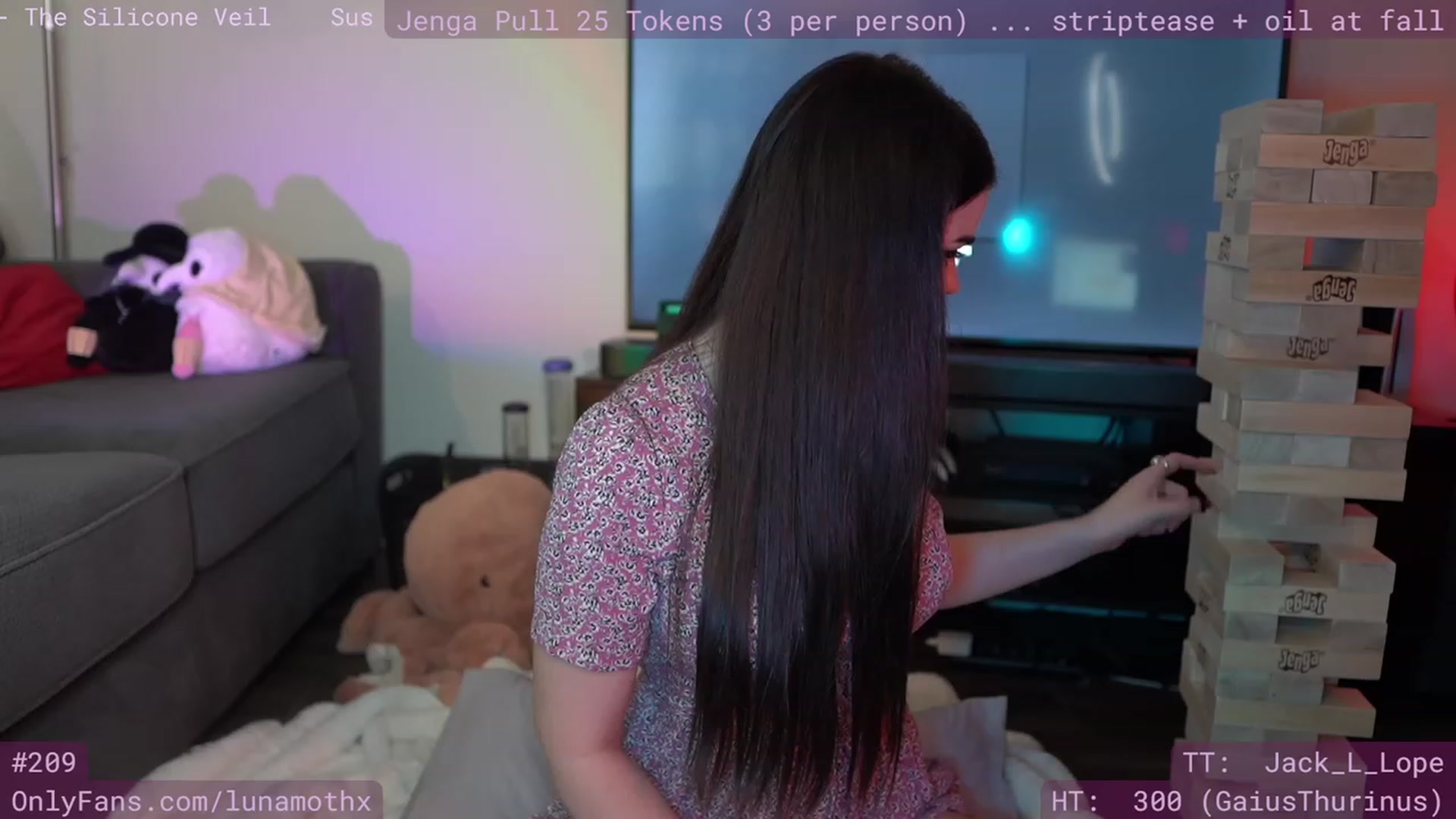 Gallery image thumbnail from Wizard's myfreecams stream on, 04/28/2023, 07:11 image 17 of 20
