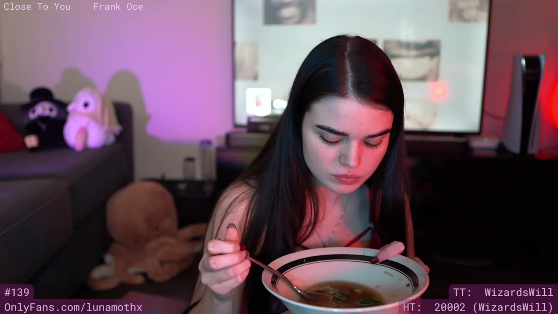 Gallery image thumbnail from Wizard's myfreecams stream on, 04/30/2023, 06:11 image 2 of 20