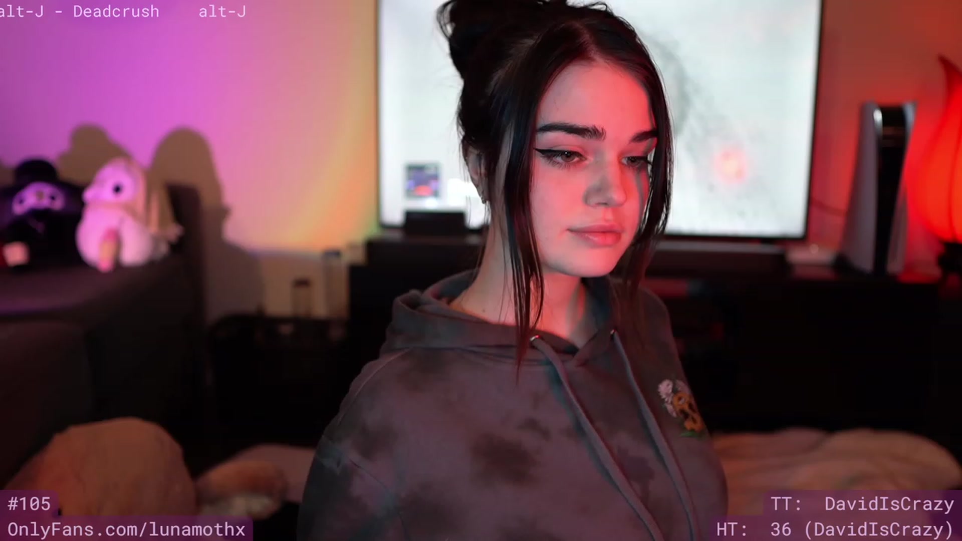 Gallery image thumbnail from Wizard's myfreecams stream on, 05/01/2023, 07:12 image 3 of 20