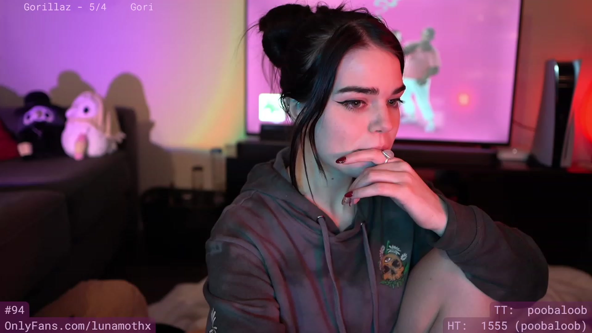 Gallery image thumbnail from Wizard's myfreecams stream on, 05/01/2023, 08:15 image 11 of 20