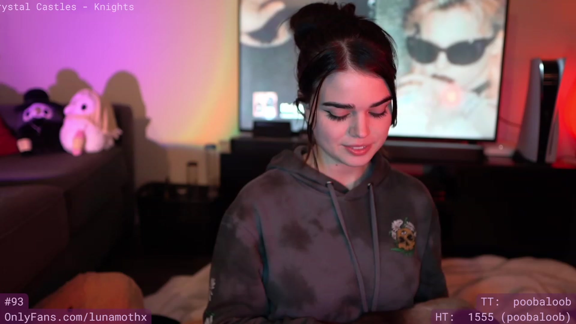 Gallery image thumbnail from Wizard's myfreecams stream on, 05/01/2023, 08:15 image 13 of 20