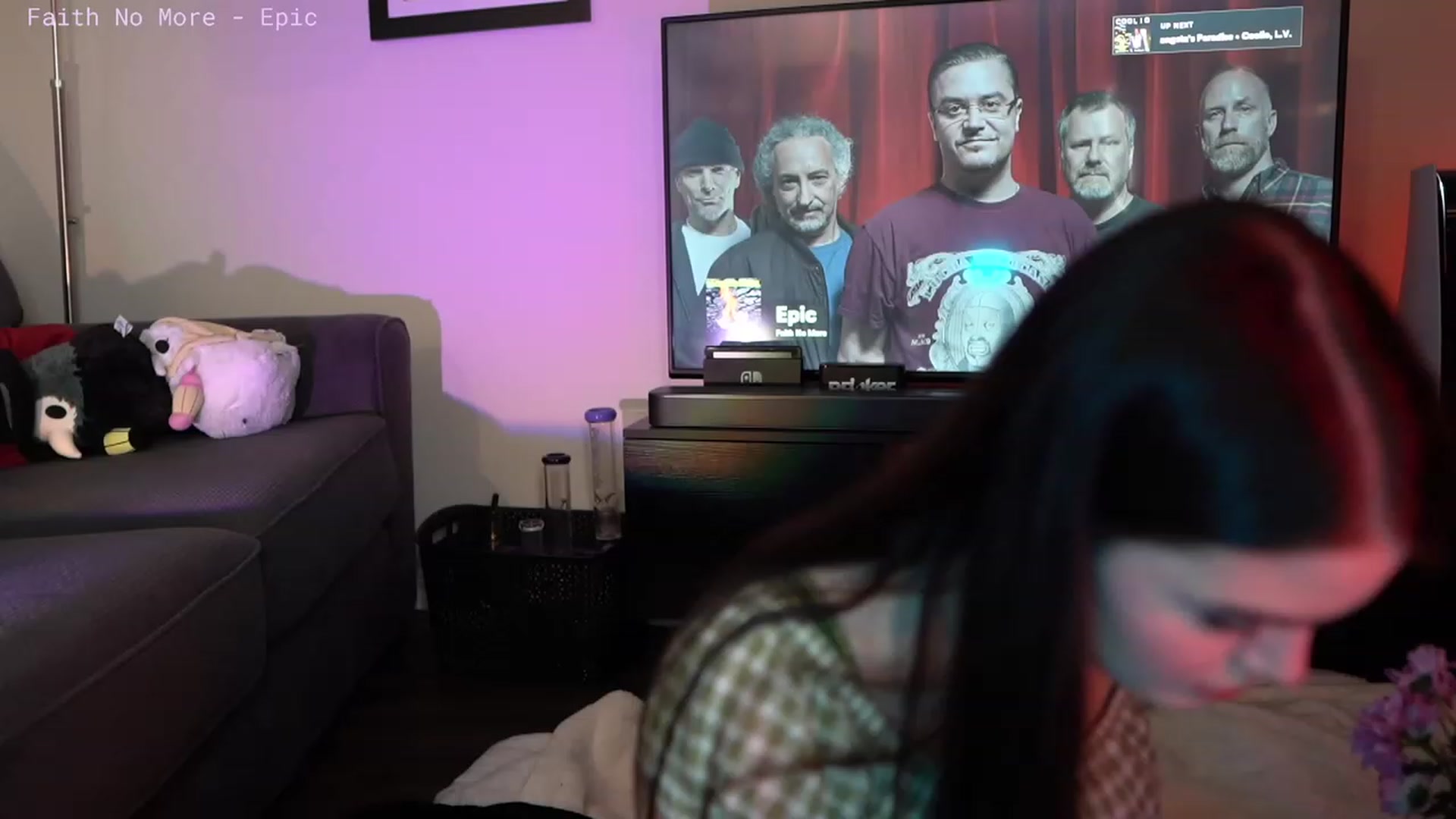 Gallery image thumbnail from Wizard's myfreecams stream on, 05/03/2023, 07:45 image 5 of 20