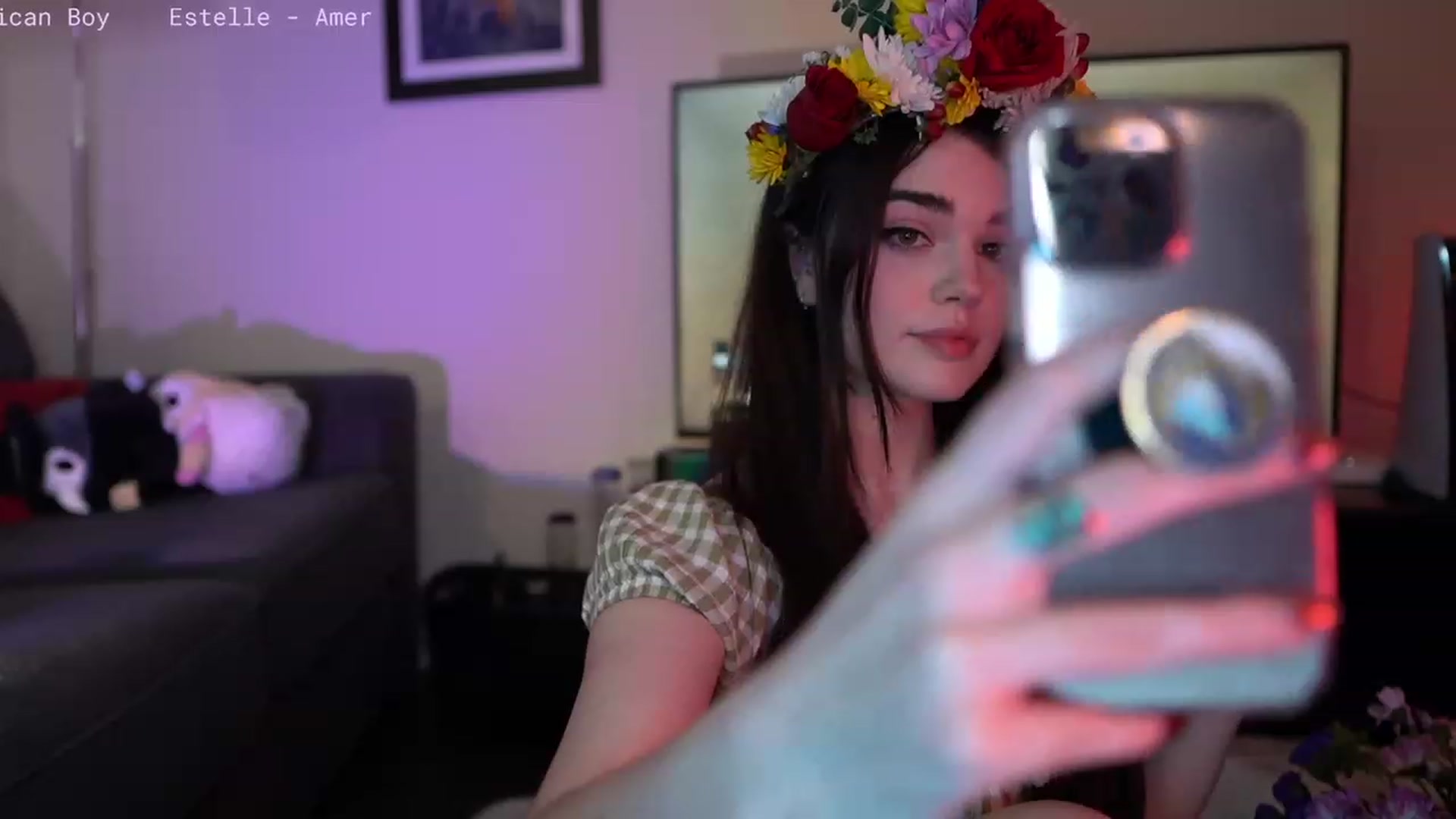 Gallery image thumbnail from Wizard's myfreecams stream on, 05/03/2023, 07:45 image 17 of 20