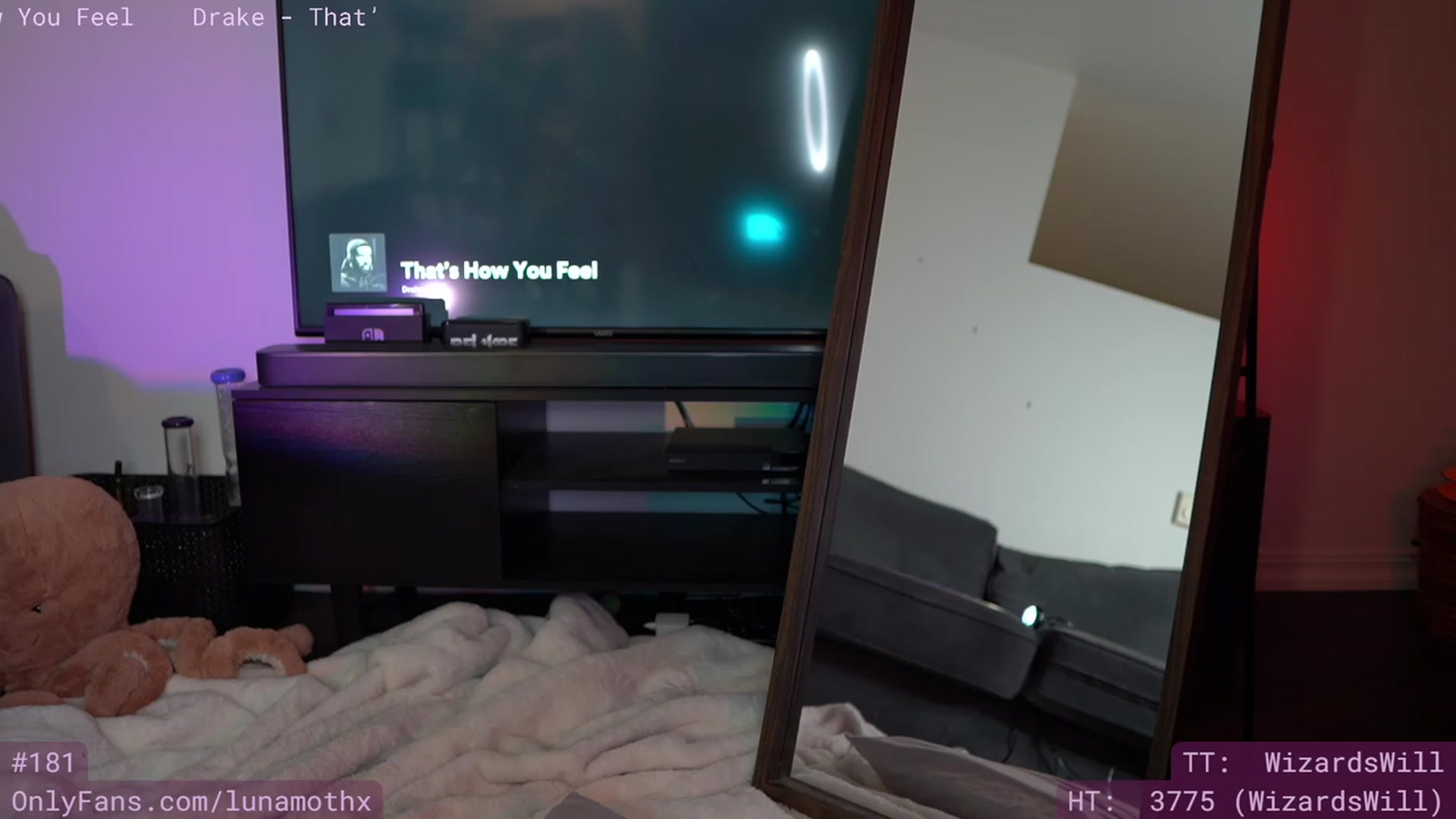 Gallery image thumbnail from Wizard's myfreecams stream on, 05/06/2023, 07:54 image 13 of 20