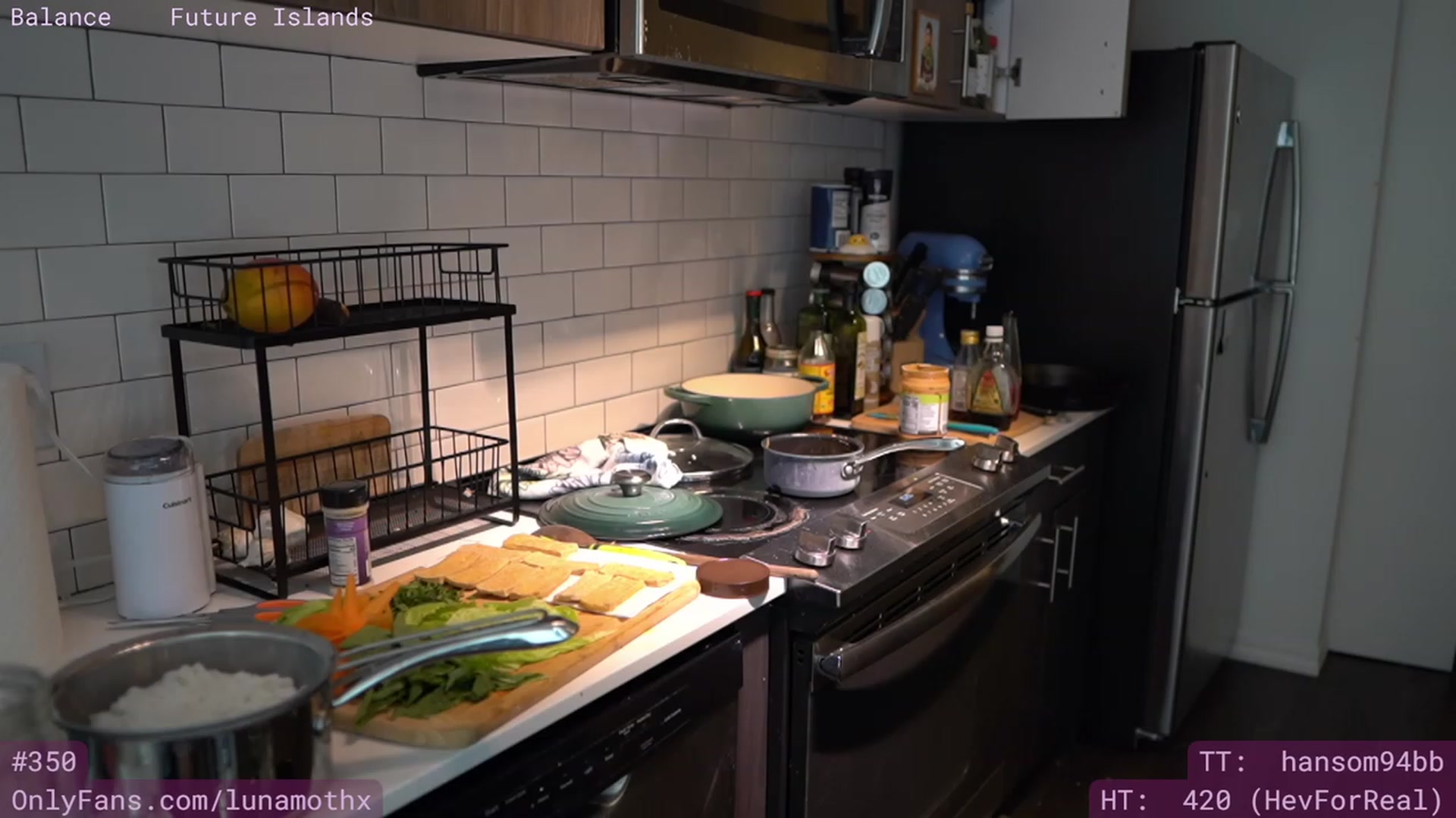 Gallery image thumbnail from Wizard's myfreecams stream on, 05/10/2023, 08:29 image 11 of 20