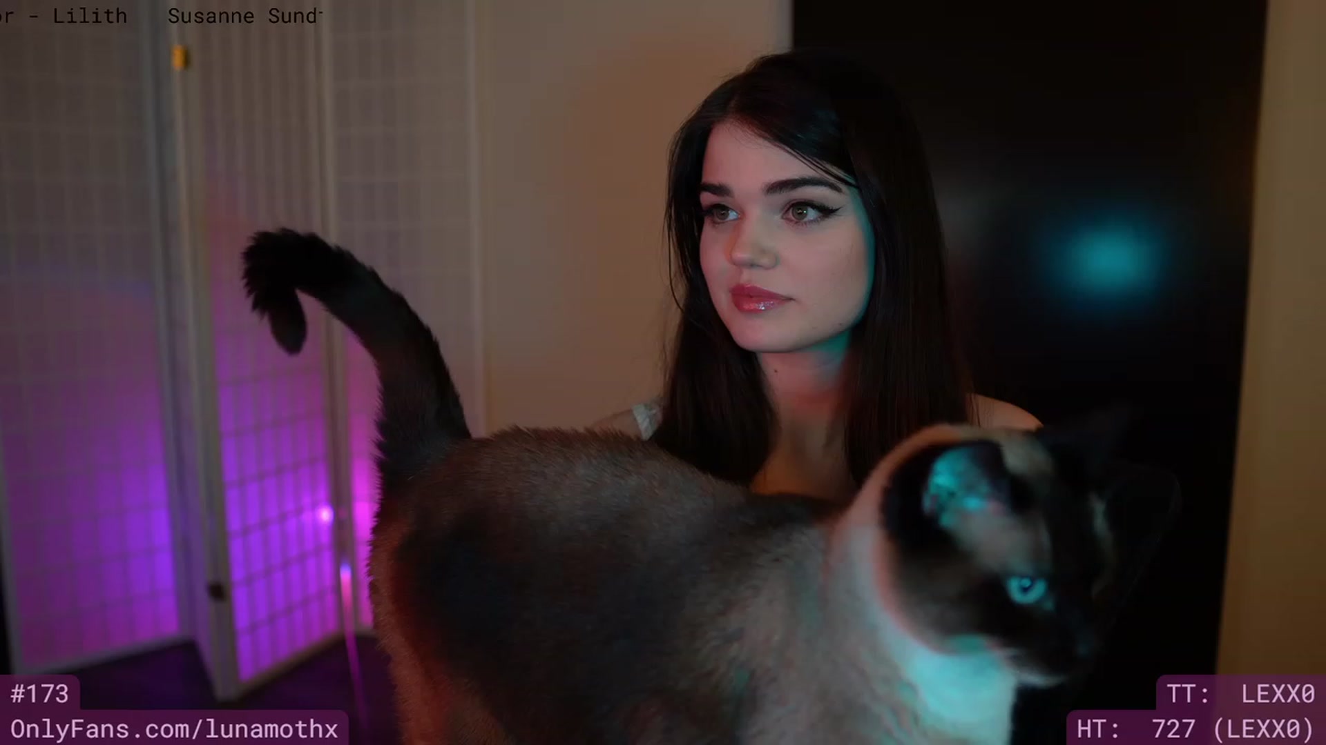 Gallery image thumbnail from Wizard's myfreecams stream on, 05/17/2023, 07:30 image 10 of 20