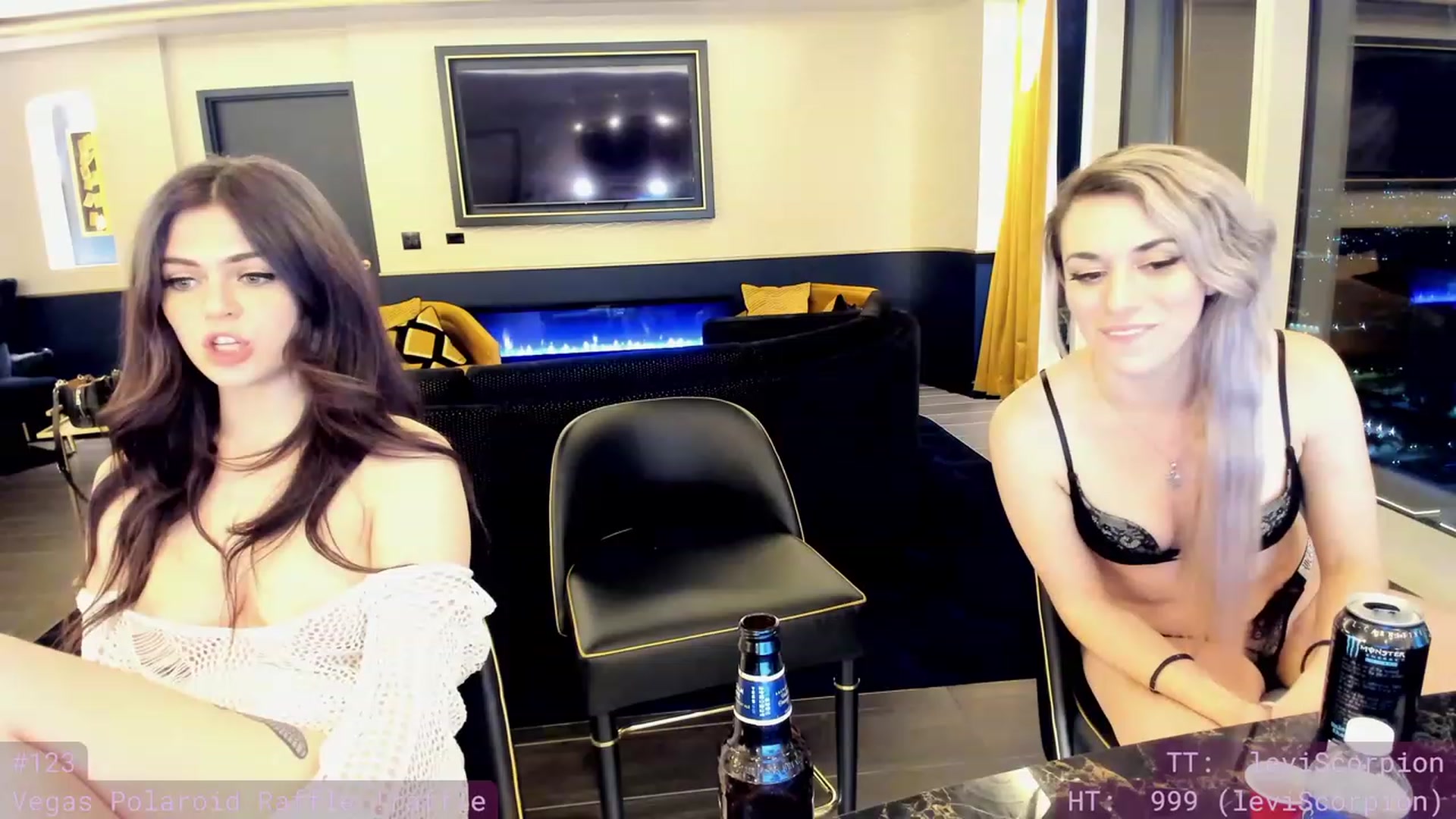Gallery image thumbnail from Wizard's myfreecams stream on, 05/22/2023, 11:52 image 20 of 20