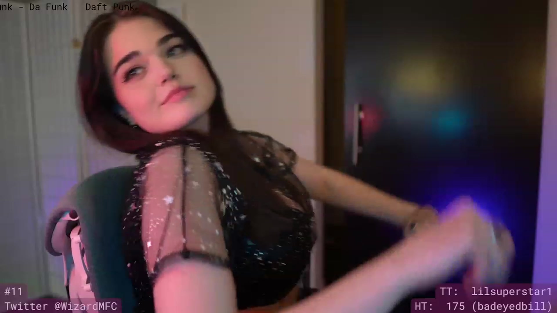 Gallery image thumbnail from Wizard's myfreecams stream on, 07/19/2023, 08:00 image 18 of 20