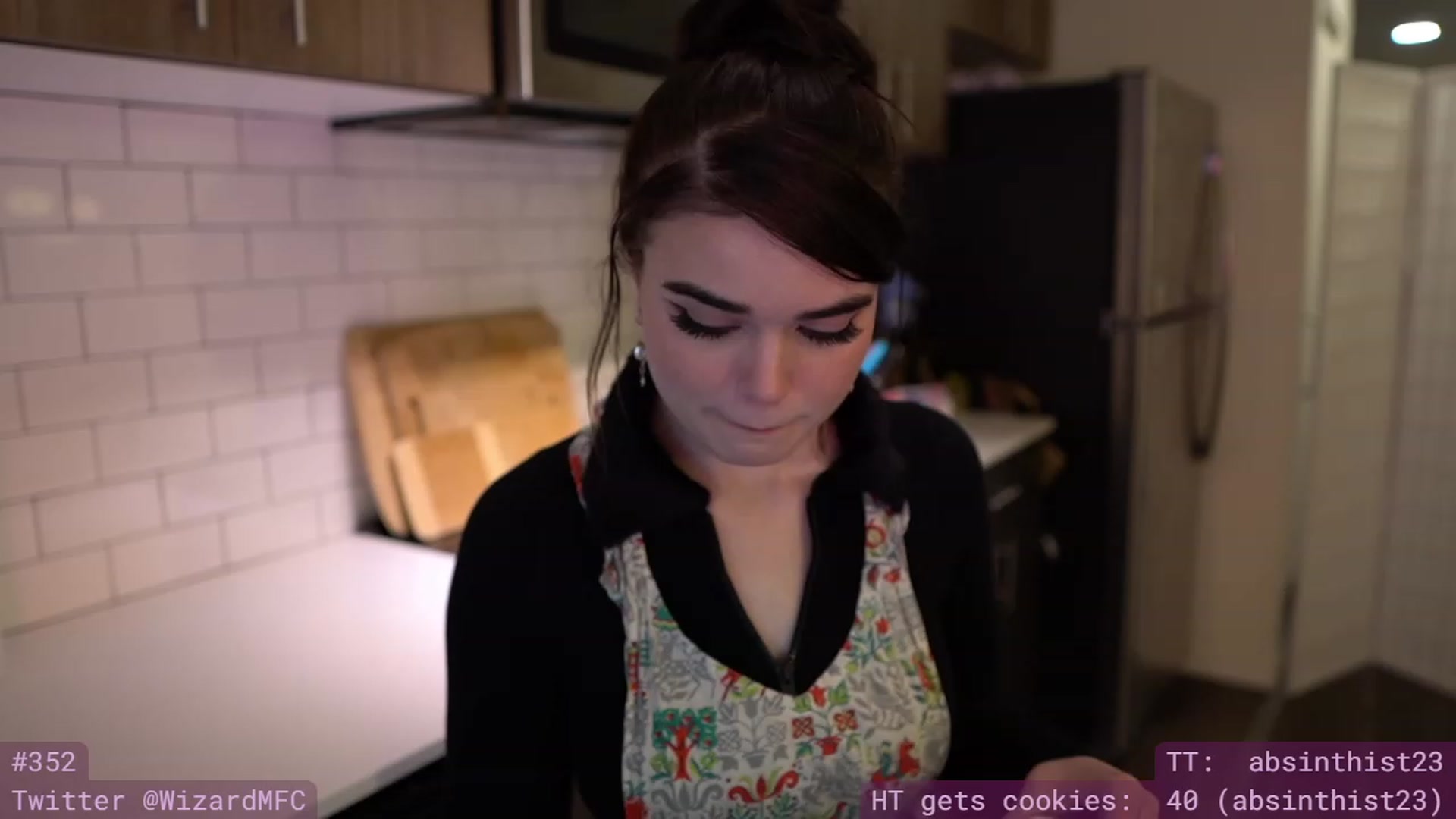 Gallery image thumbnail from Wizard's myfreecams stream on, 12/22/2023, 06:33 image 14 of 20