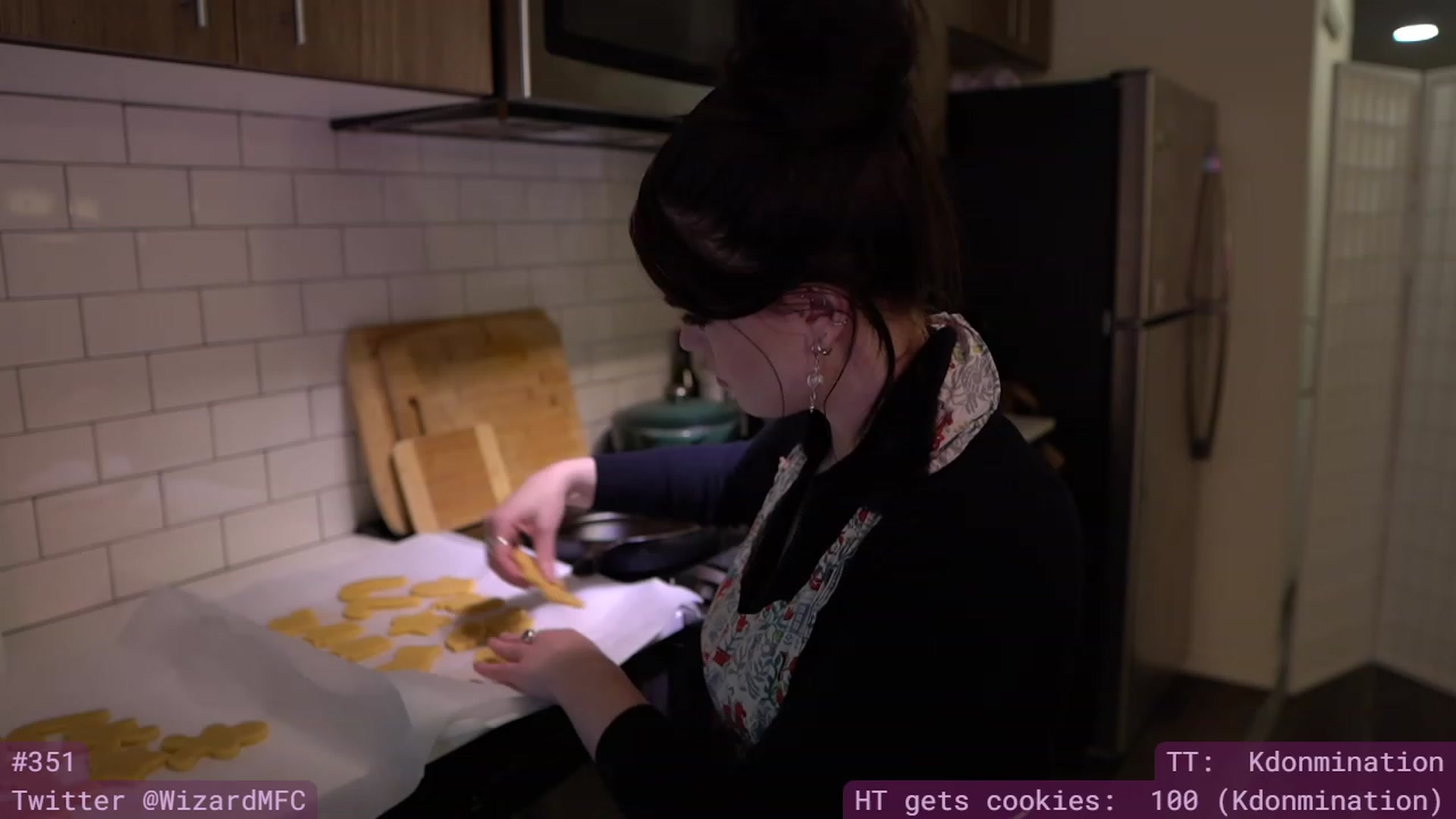 Gallery image thumbnail from Wizard's myfreecams stream on, 12/22/2023, 06:33 image 20 of 20