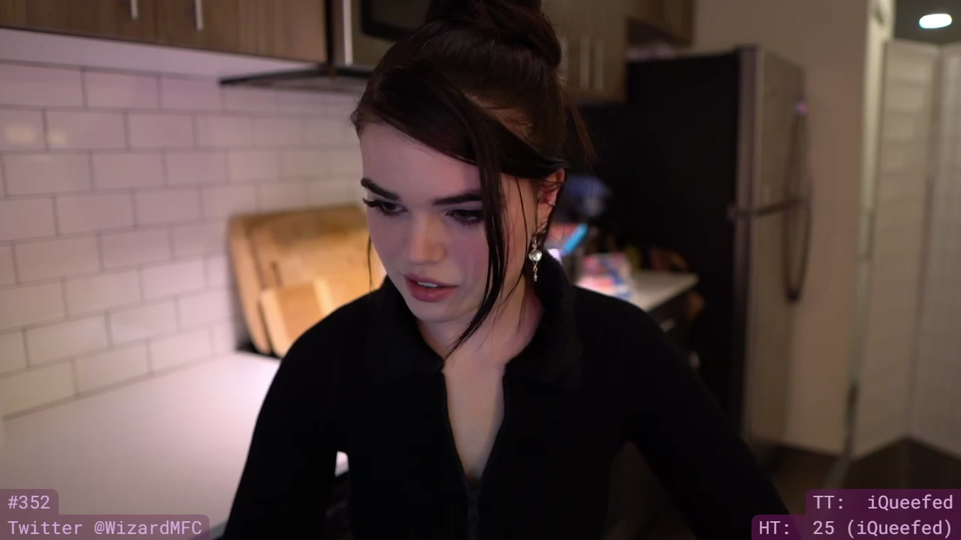 Gallery image thumbnail from Wizard's myfreecams stream on, 12/22/2023, 06:33 image 5 of 20