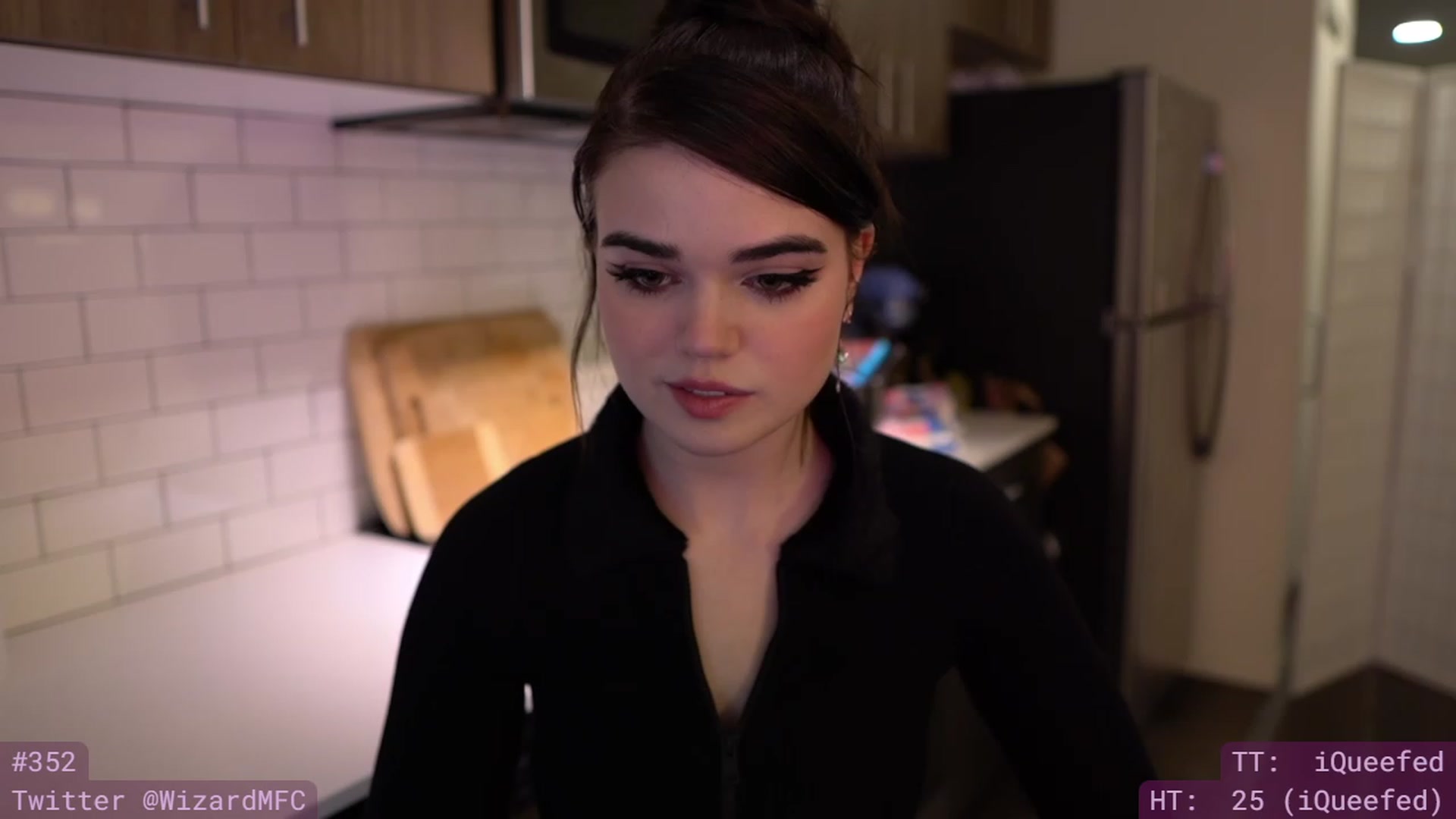 Gallery image thumbnail from Wizard's myfreecams stream on, 12/22/2023, 06:33 image 6 of 20
