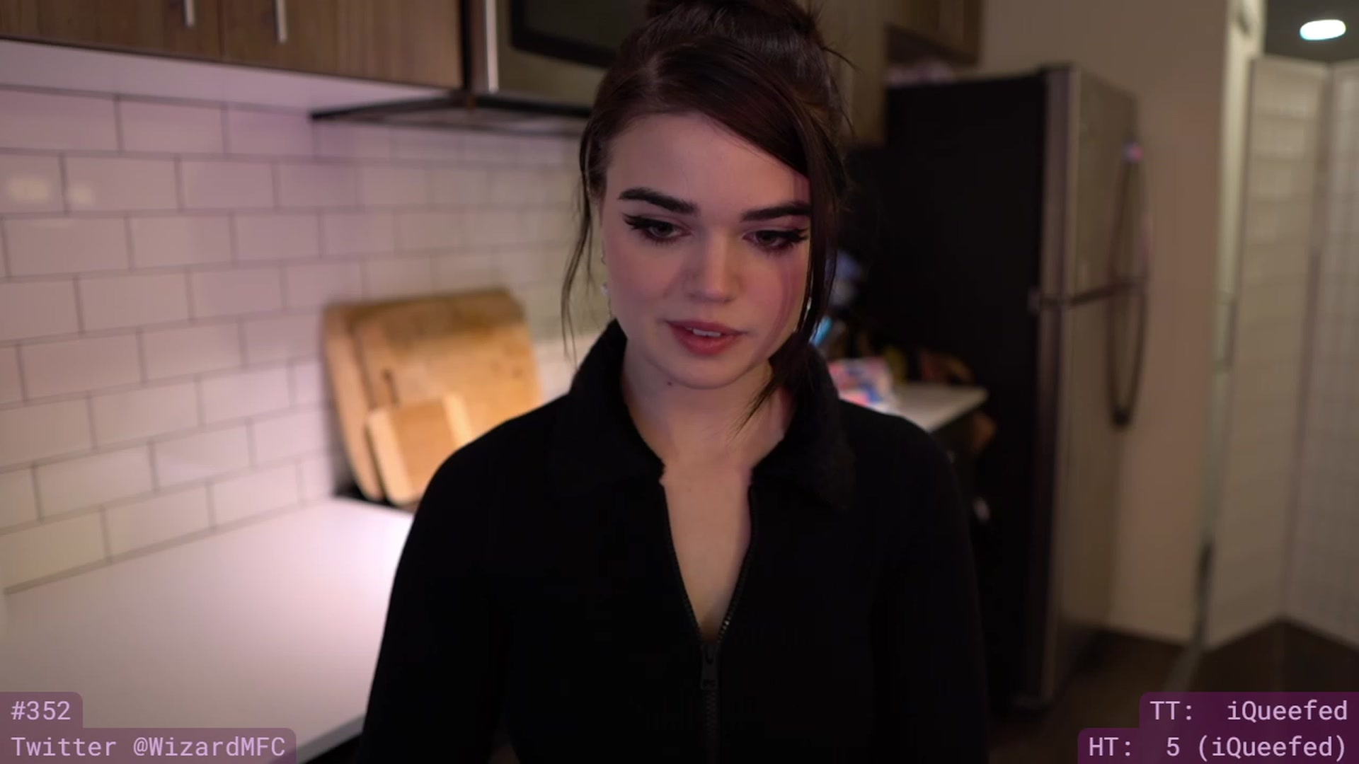 Gallery image thumbnail from Wizard's myfreecams stream on, 12/22/2023, 06:33 image 3 of 20