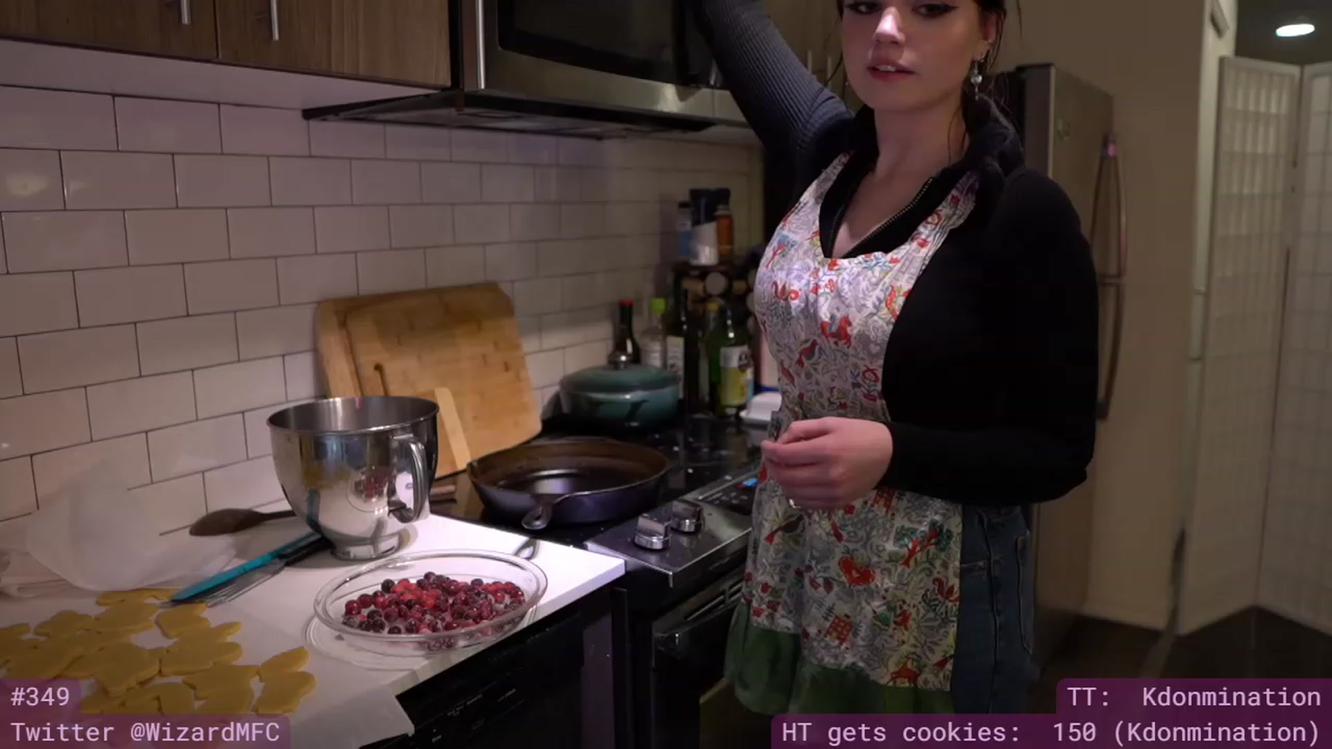 Gallery image thumbnail from Wizard's myfreecams stream on, 12/22/2023, 07:09 image 6 of 20