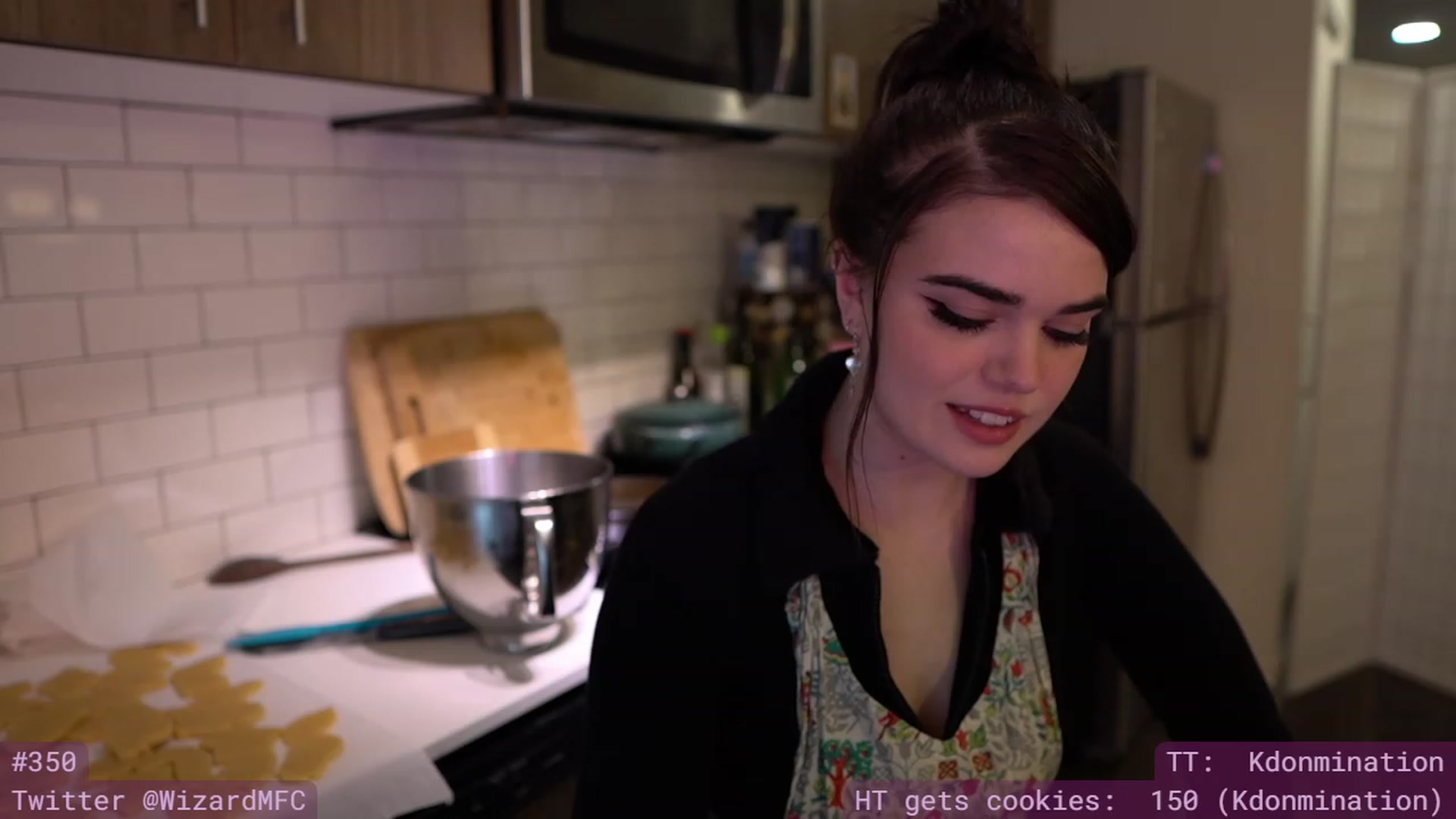 Gallery image thumbnail from Wizard's myfreecams stream on, 12/22/2023, 07:09 image 3 of 20