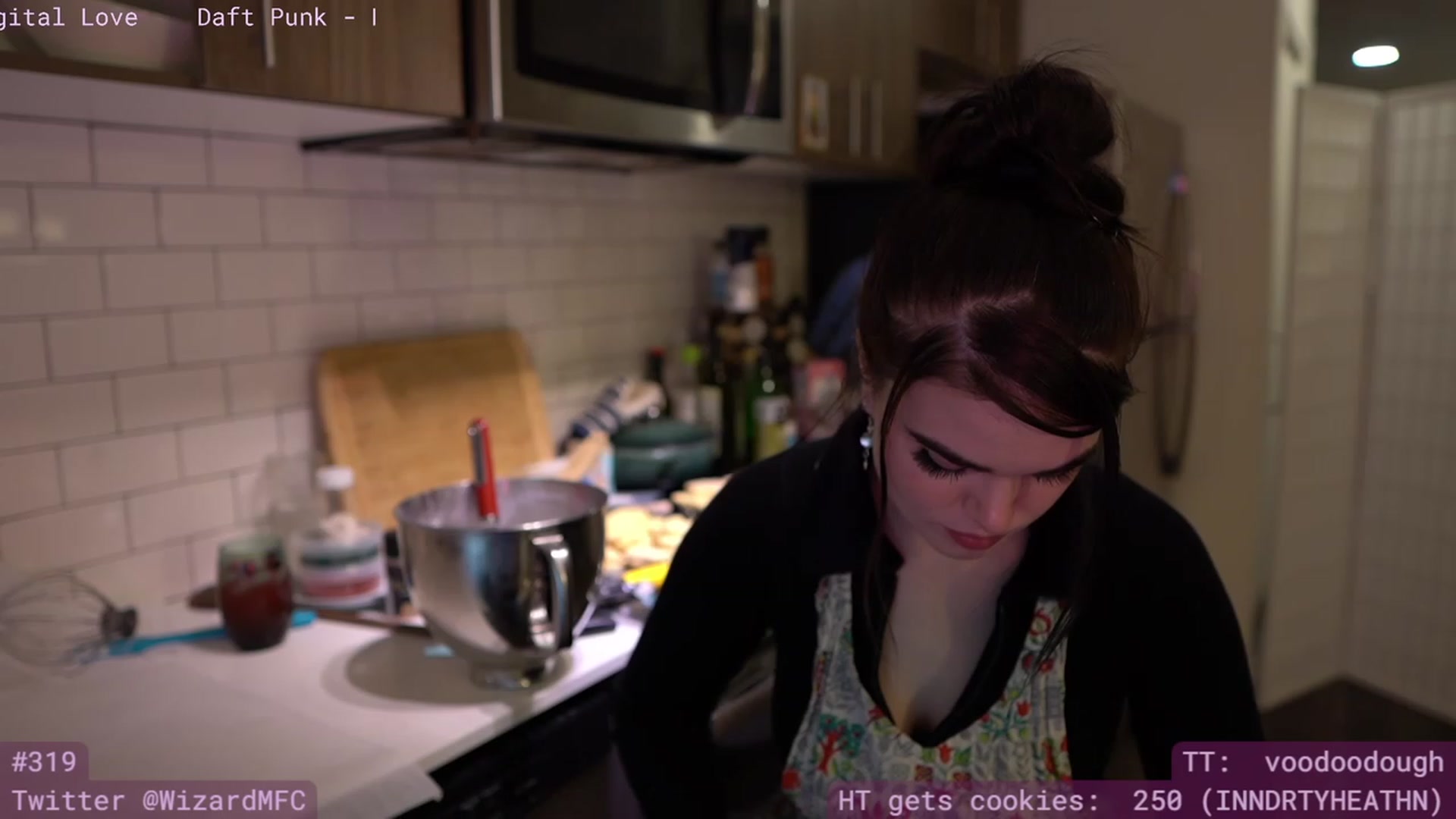 Gallery image thumbnail from Wizard's myfreecams stream on, 12/22/2023, 11:15 image 5 of 20