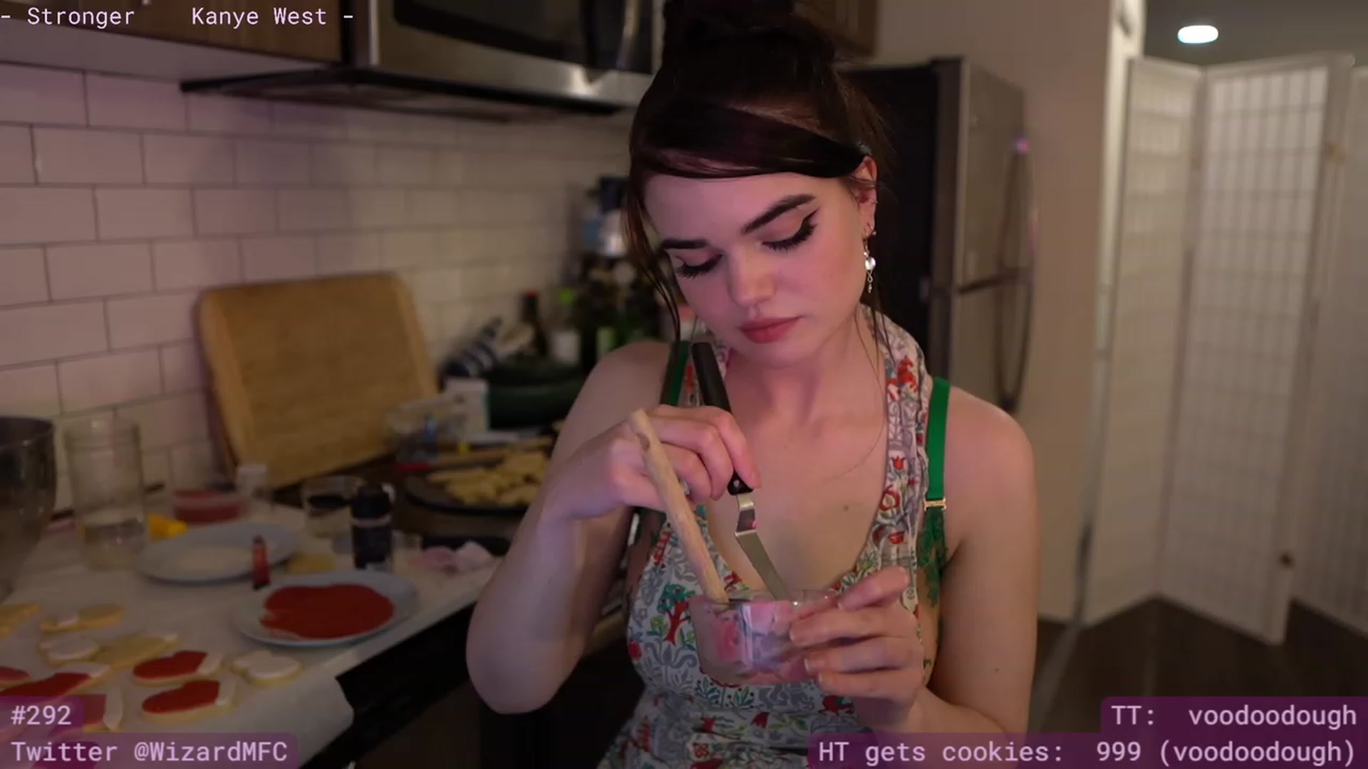 Gallery image thumbnail from Wizard's myfreecams stream on, 12/22/2023, 11:15 image 17 of 20