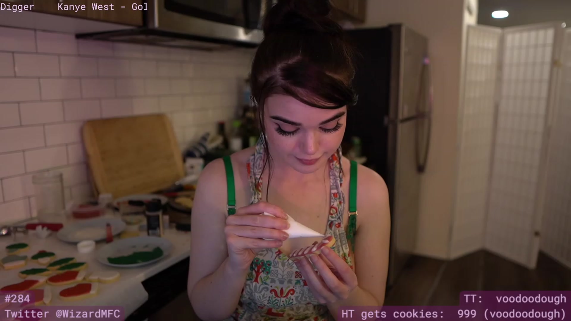 Gallery image thumbnail from Wizard's myfreecams stream on, 12/22/2023, 12:28 image 15 of 20