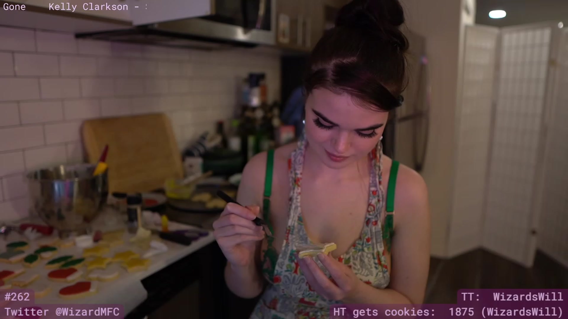 Gallery image thumbnail from Wizard's myfreecams stream on, 12/22/2023, 13:29 image 8 of 20