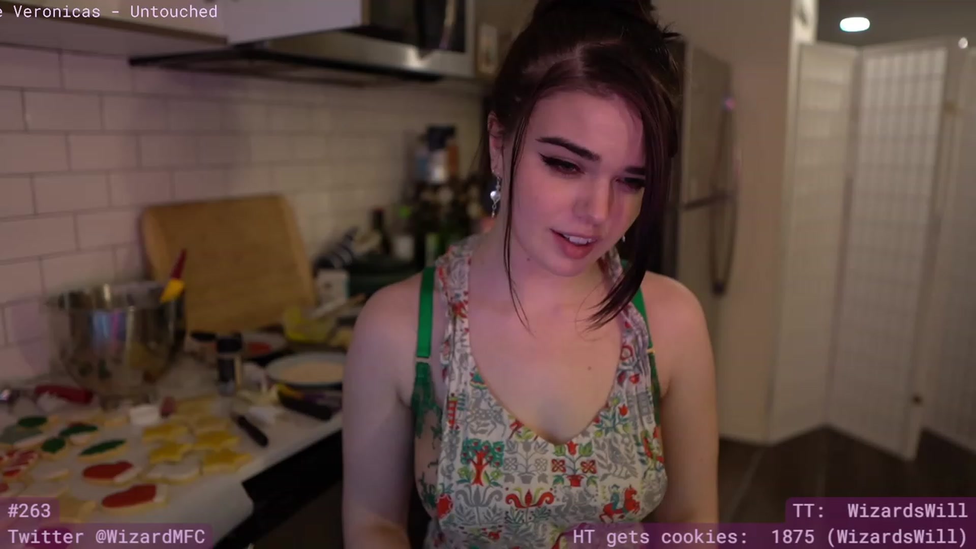 Gallery image thumbnail from Wizard's myfreecams stream on, 12/22/2023, 13:29 image 14 of 20