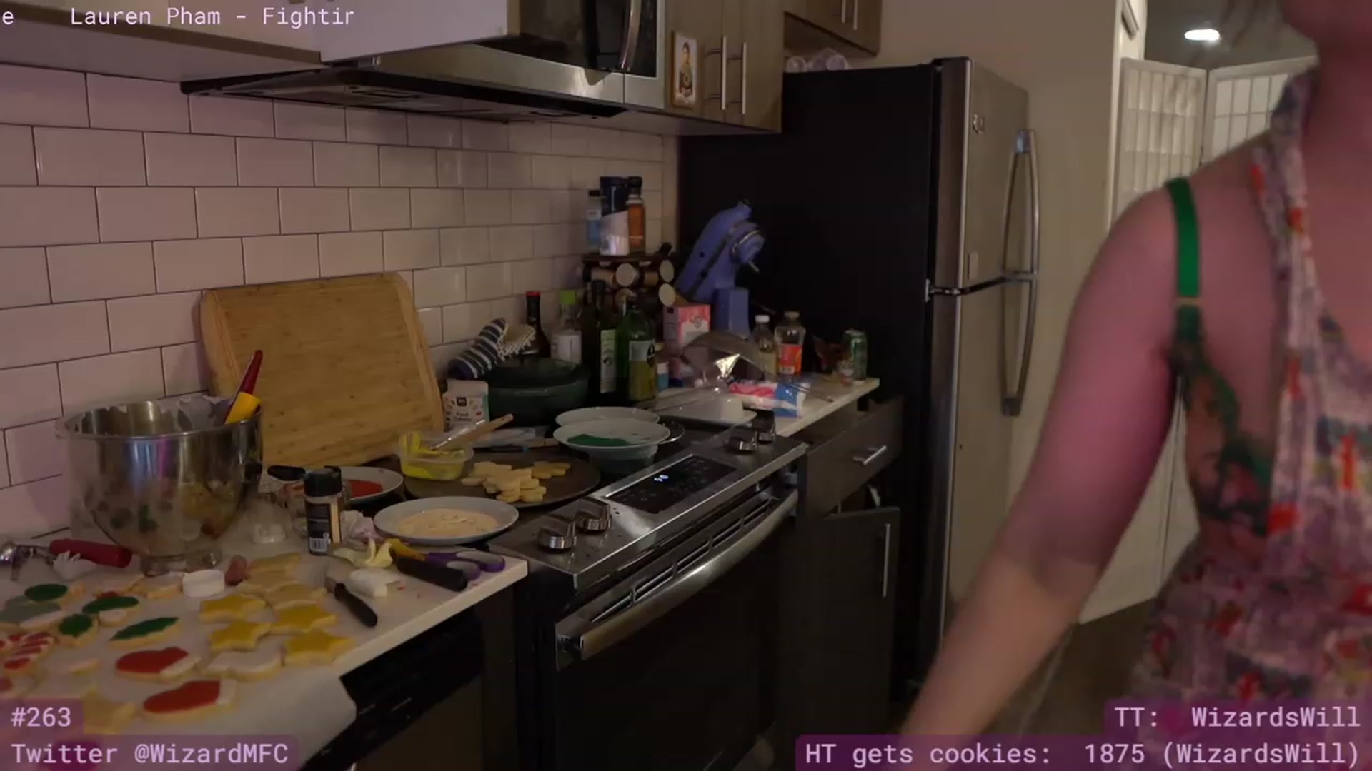 Gallery image thumbnail from Wizard's myfreecams stream on, 12/22/2023, 13:29 image 13 of 20
