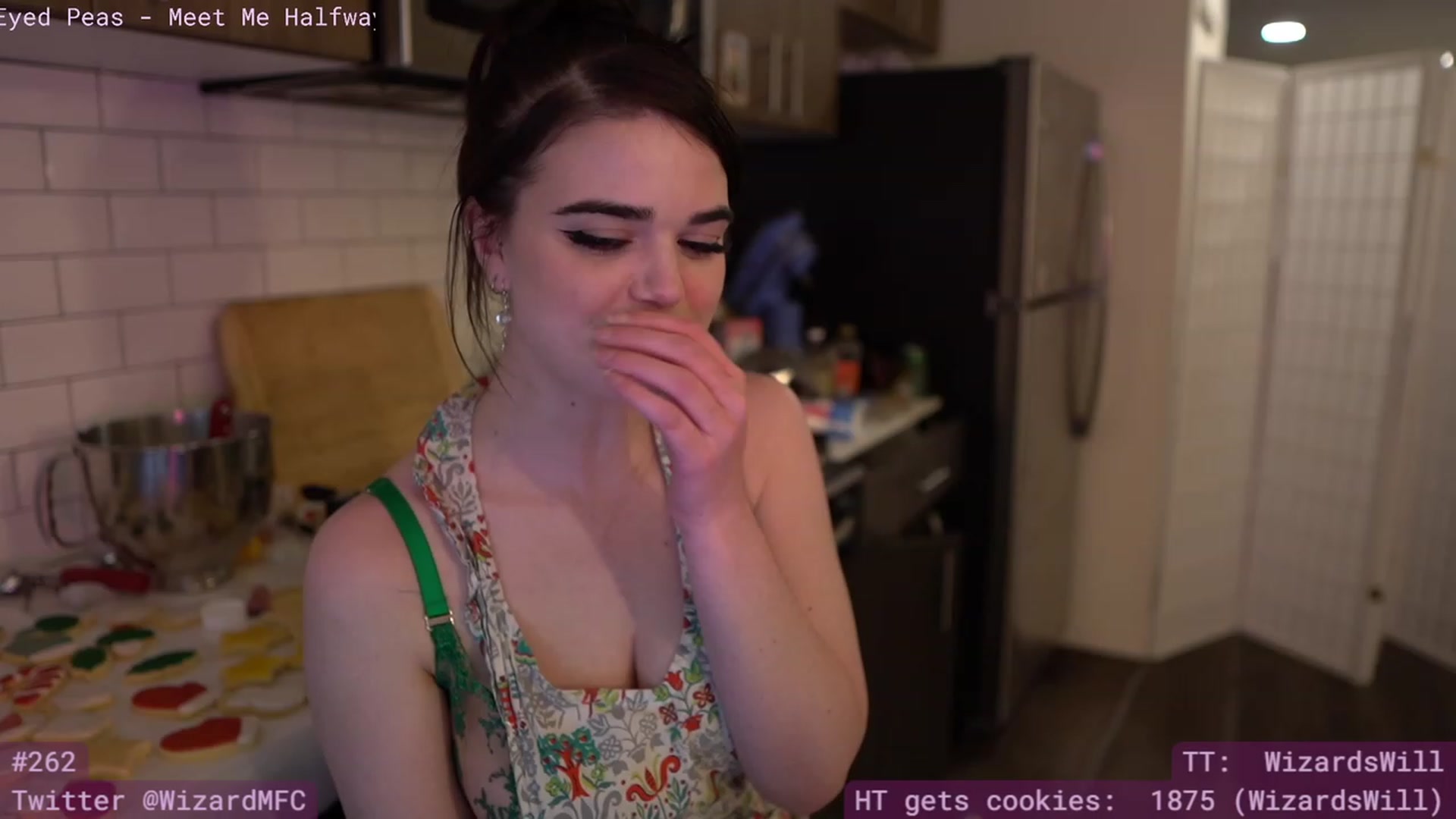 Gallery image thumbnail from Wizard's myfreecams stream on, 12/22/2023, 13:54 image 2 of 20