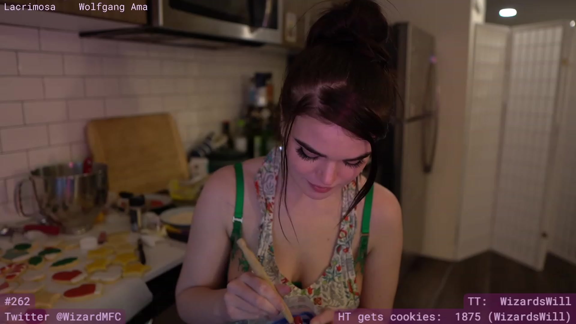 Gallery image thumbnail from Wizard's myfreecams stream on, 12/22/2023, 13:54 image 7 of 20