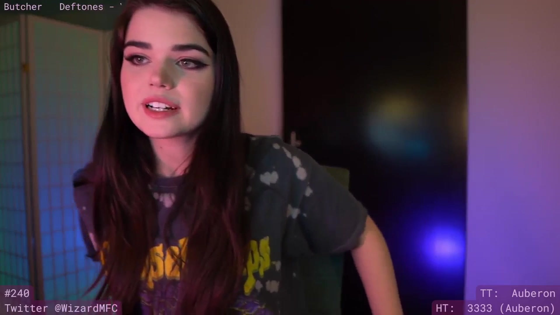 Gallery image thumbnail from Wizard's myfreecams stream on, 04/11/2024, 08:07 image 12 of 20