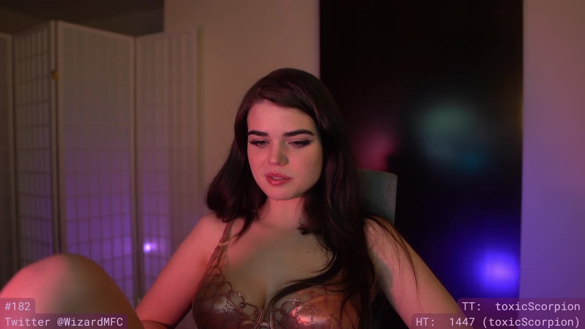 Gallery image thumbnail from Wizard's myfreecams stream on, 04/13/2024, 11:44 image 12 of 20