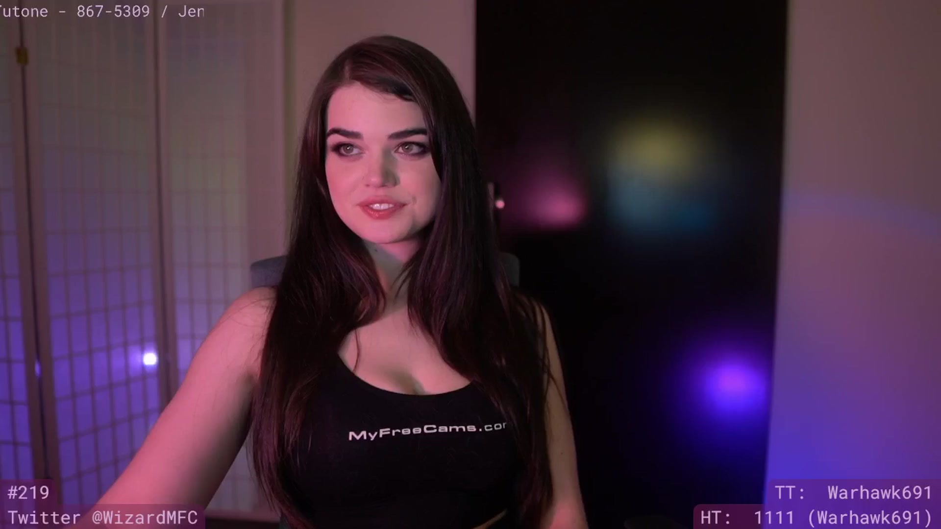 Gallery image thumbnail from Wizard's myfreecams stream on, 05/16/2024, 10:33 image 11 of 20
