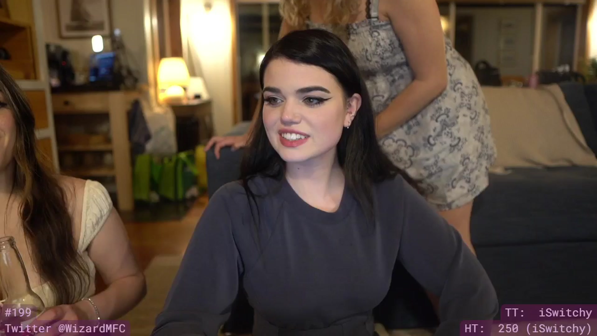 Gallery image thumbnail from Wizard's myfreecams stream on, 05/29/2024, 09:25 image 13 of 20