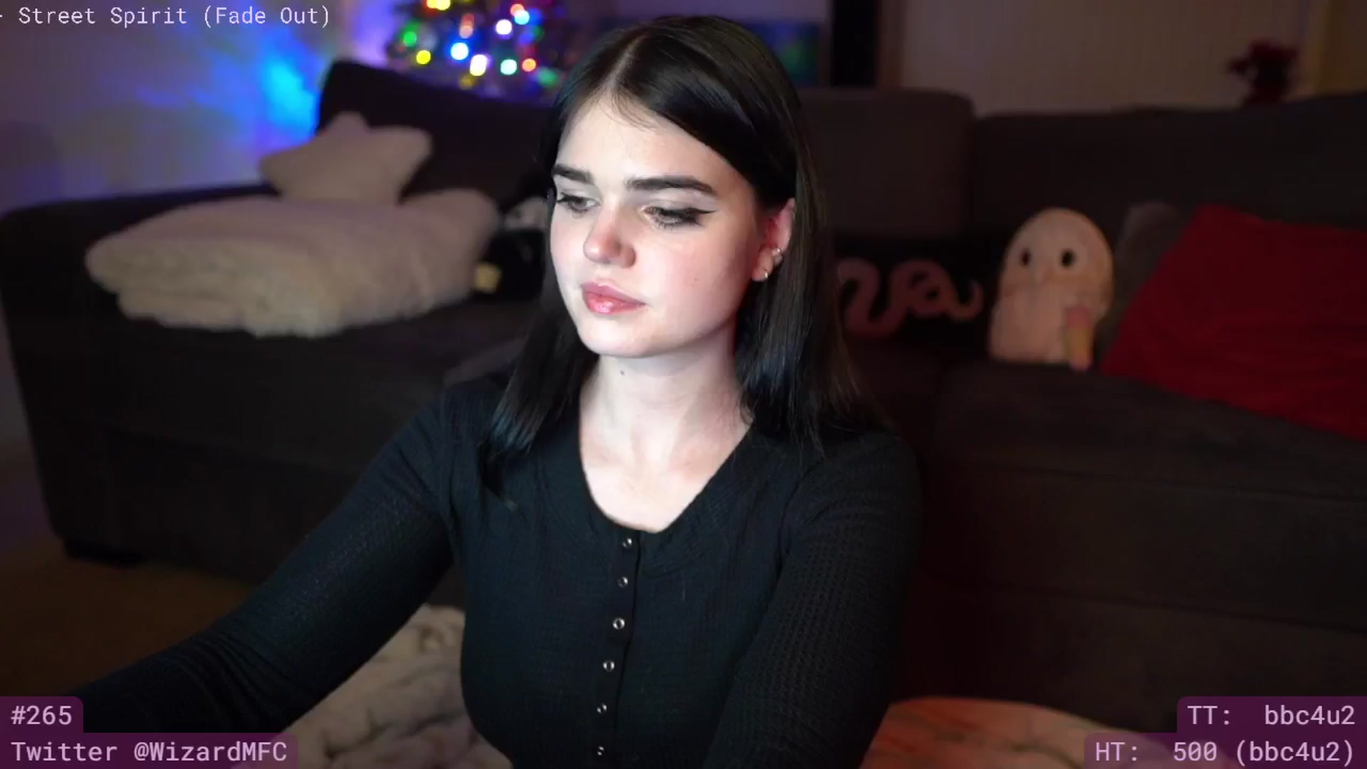 Gallery image thumbnail from Wizard's myfreecams stream on, 12/18/2024, 07:57 image 16 of 20