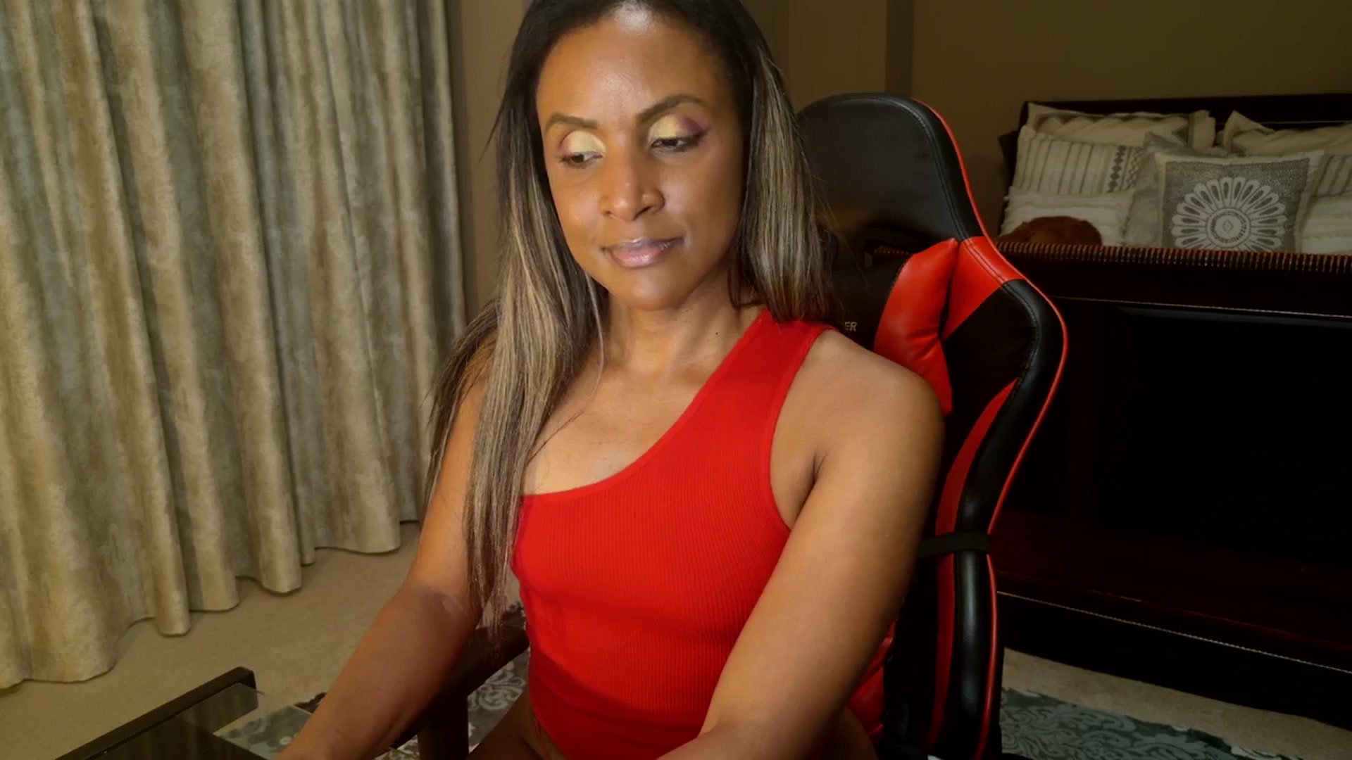 Gallery image thumbnail from WnW10yrCamin's myfreecams stream on, 11/03/2025, 02:02 image 17 of 20