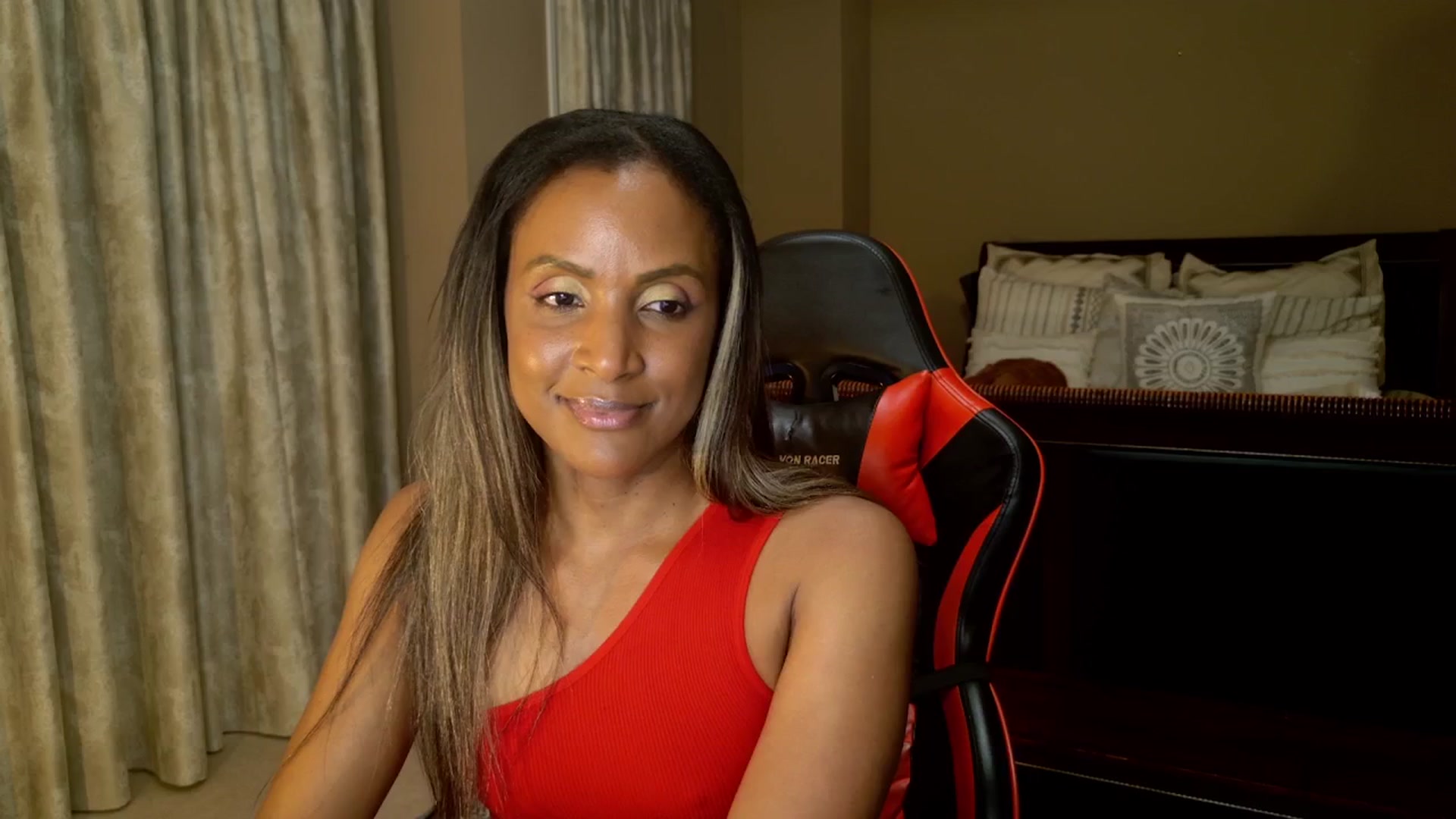 Gallery image thumbnail from WnW10yrCamin's myfreecams stream on, 11/03/2025, 04:36 image 4 of 20