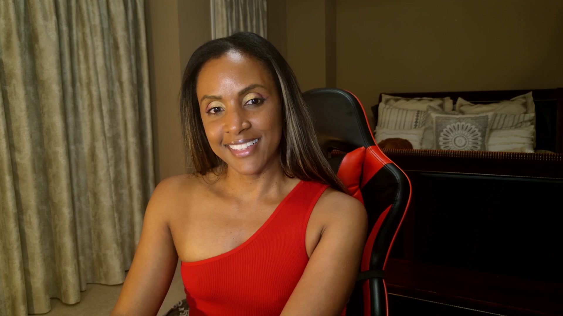 Gallery image thumbnail from WnW10yrCamin's myfreecams stream on, 11/03/2025, 04:36 image 8 of 20