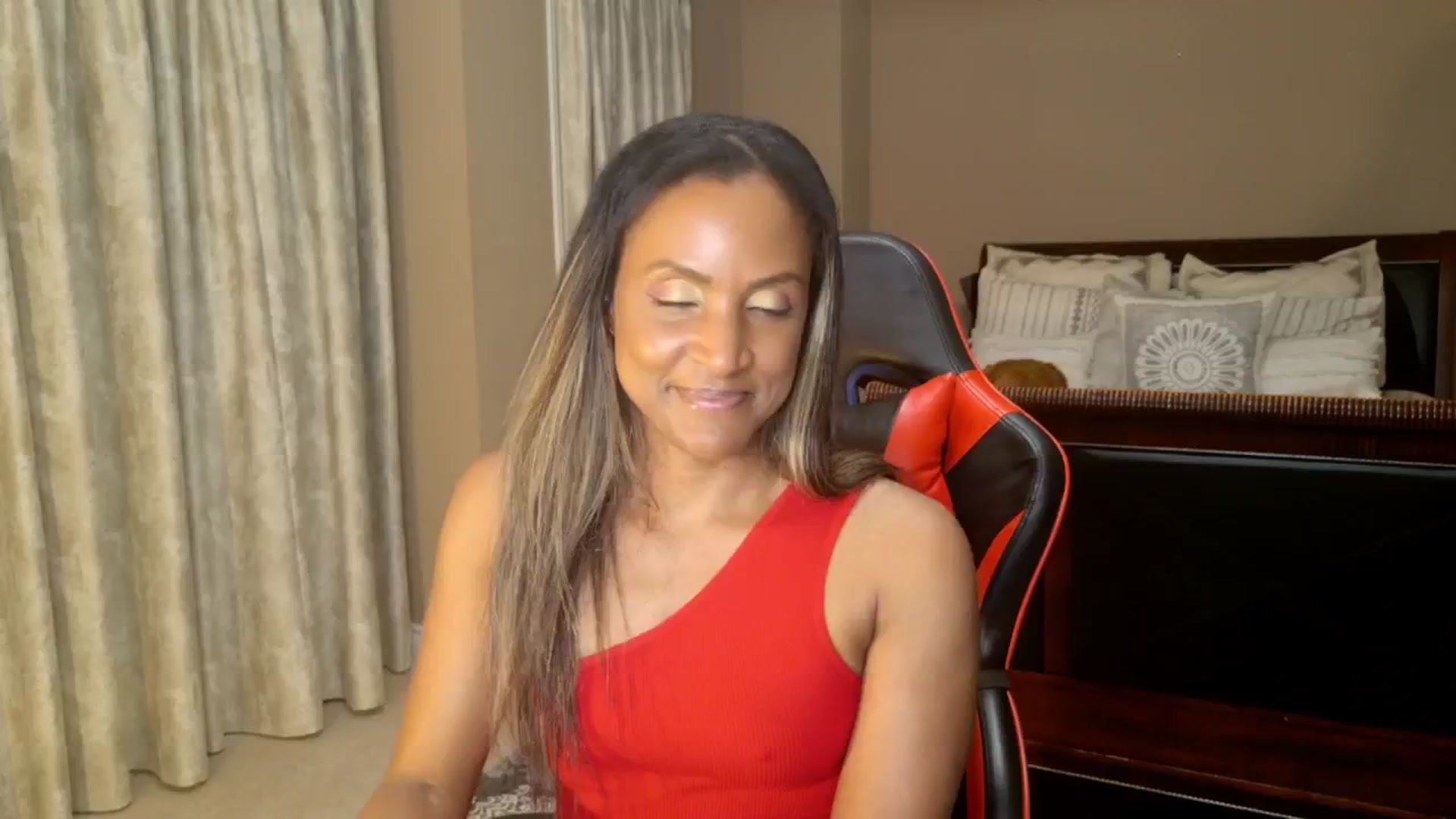 Gallery image thumbnail from WnW10yrCamin's myfreecams stream on, 11/03/2025, 04:36 image 2 of 20