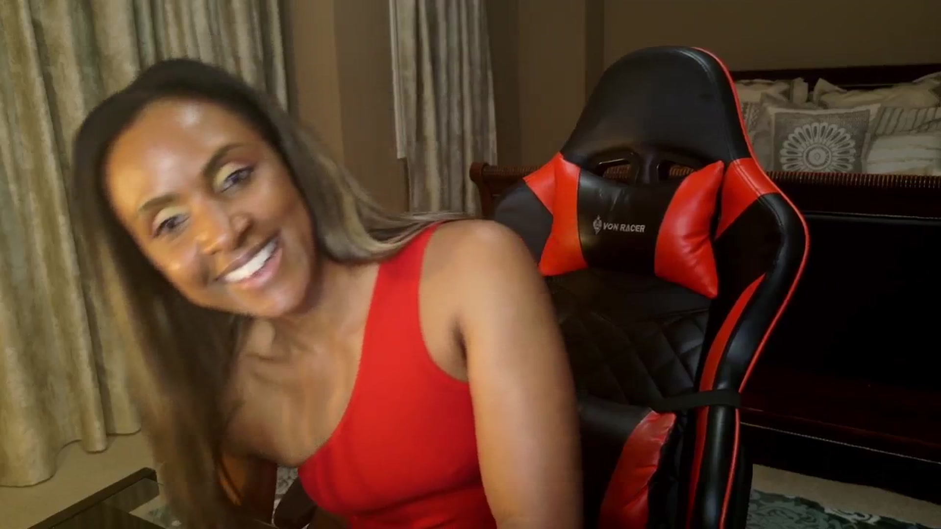 Gallery image thumbnail from WnW10yrCamin's myfreecams stream on, 11/03/2025, 04:36 image 15 of 20