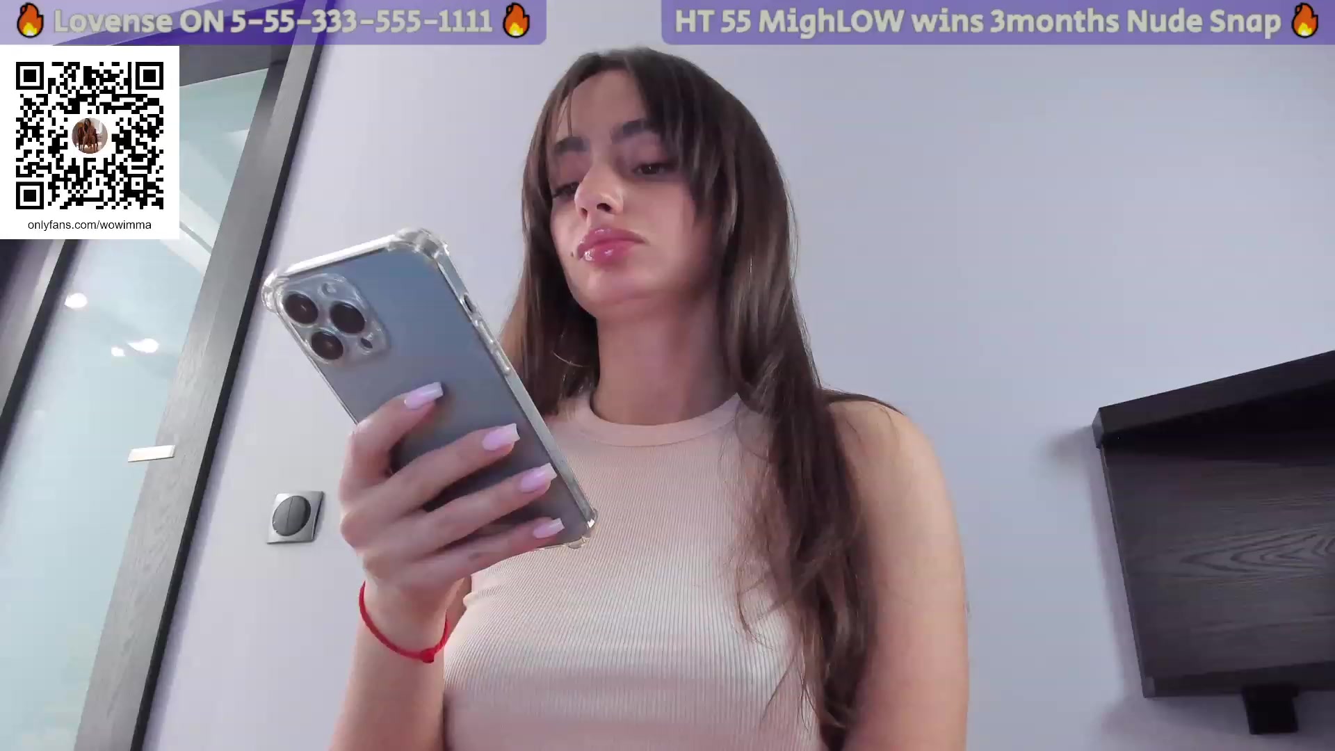 Gallery image thumbnail from WoWImmA's myfreecams stream on, 04/28/2023, 14:04 image 11 of 20