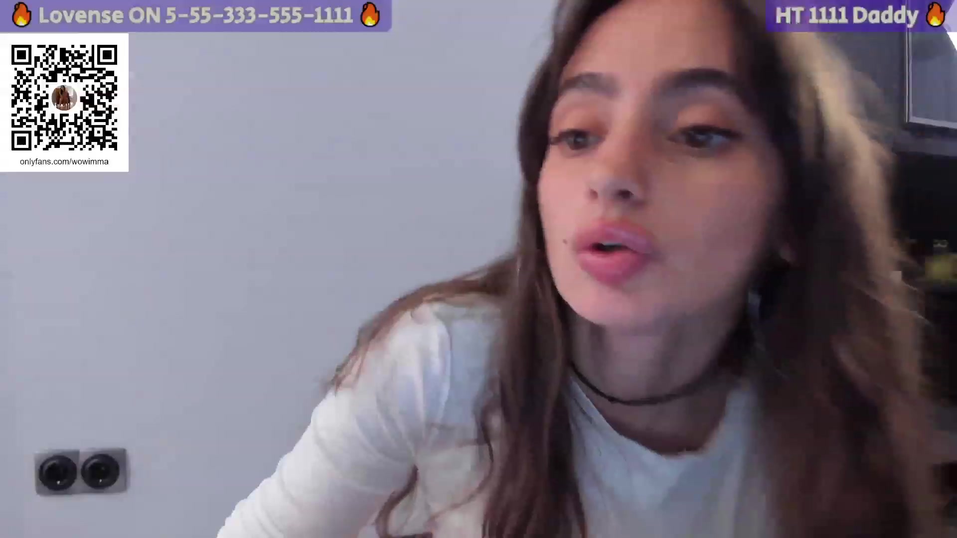 Gallery image thumbnail from WoWImmA's myfreecams stream on, 05/07/2023, 14:22 image 10 of 20