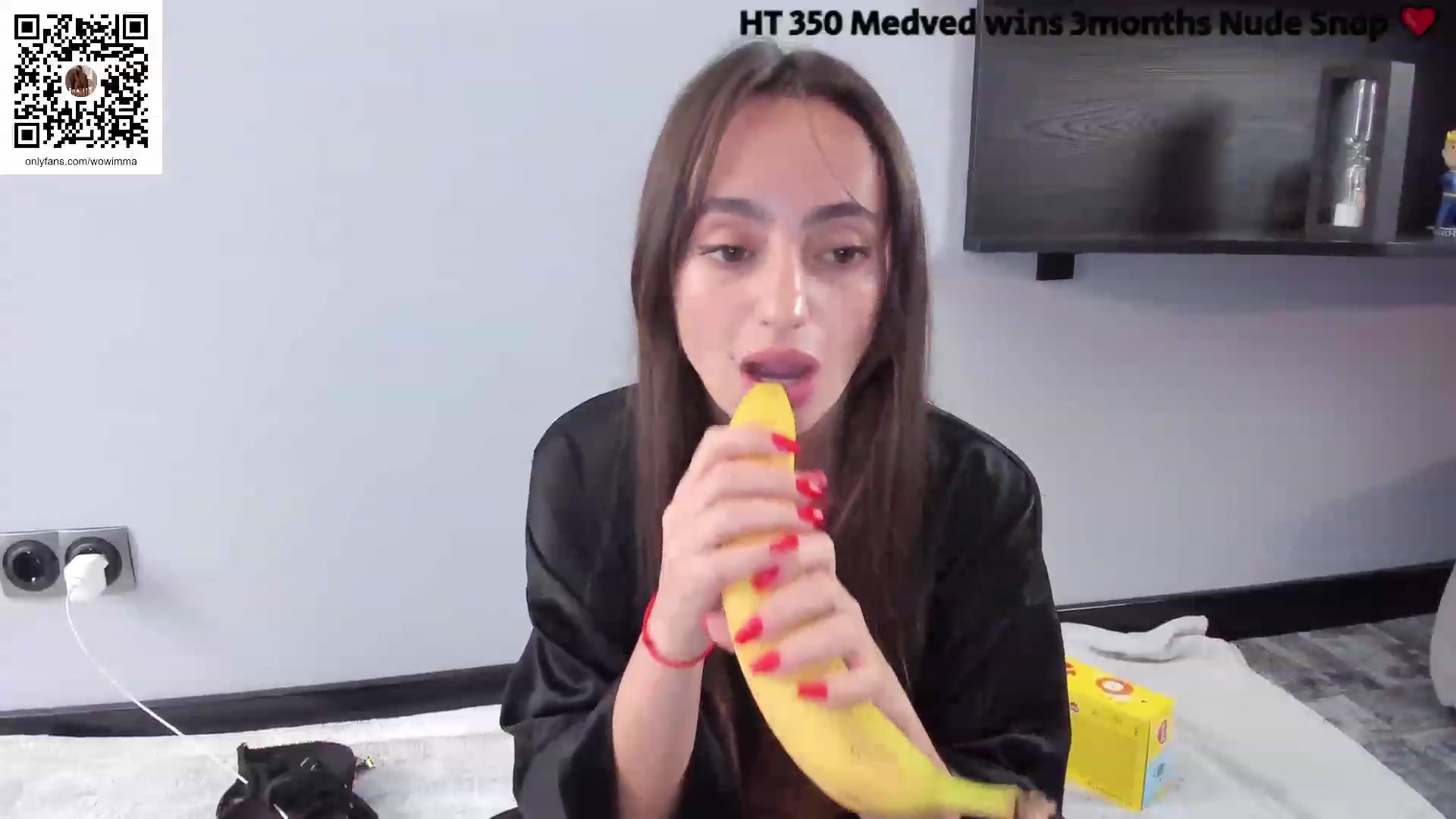 Gallery image thumbnail from WoWImmA's myfreecams stream on, 07/16/2023, 12:12 image 17 of 20