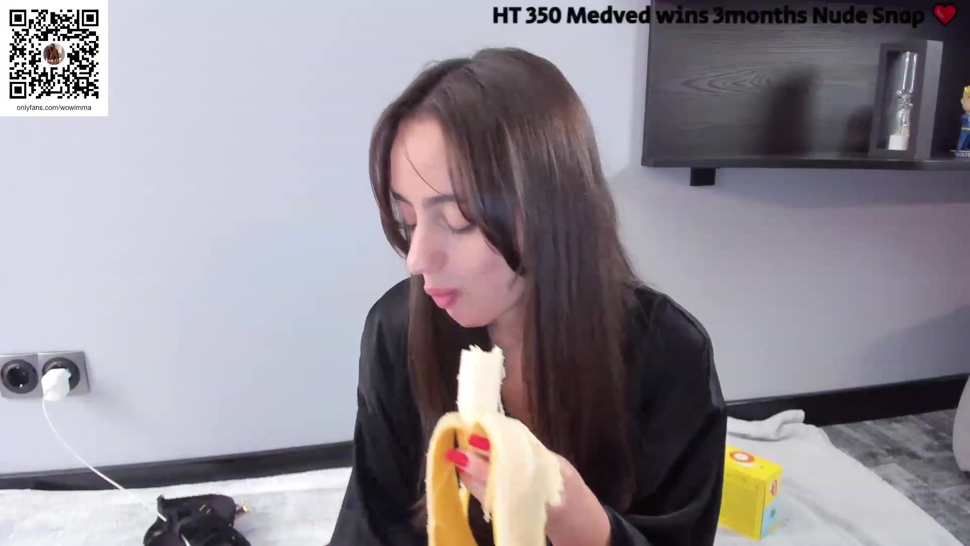 Gallery image thumbnail from WoWImmA's myfreecams stream on, 07/16/2023, 12:12 image 18 of 20