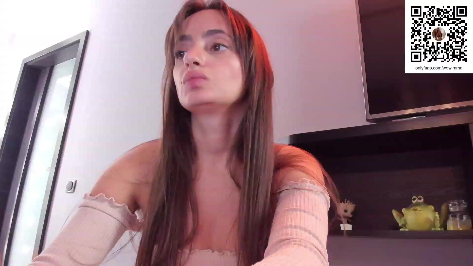 Gallery image thumbnail from WoWImmA's myfreecams stream on, 09/25/2023, 17:12 image 17 of 20